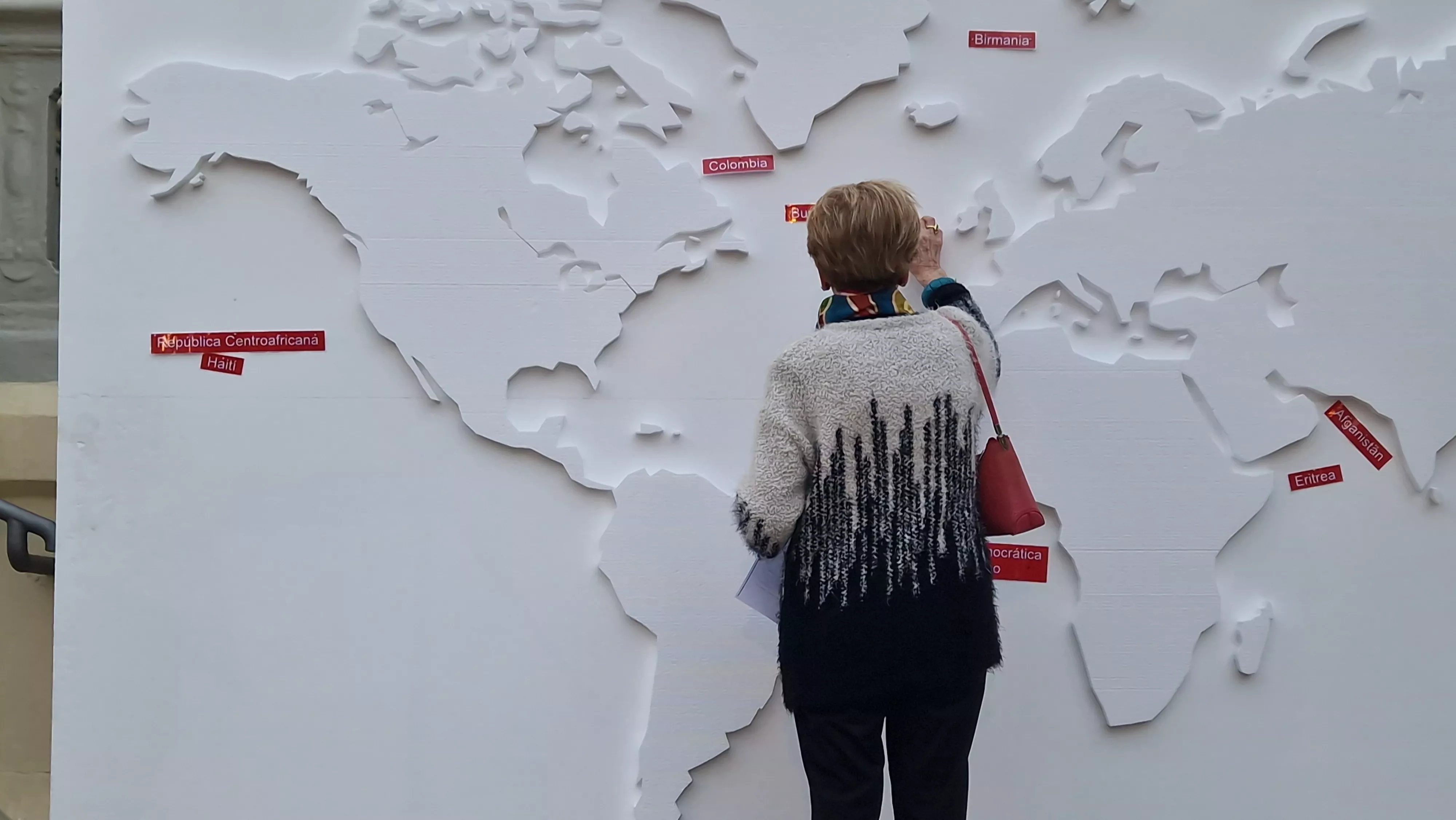 Voces por la paz, por los derechos humanos y contra las guerras del mundo. Foto Myriam Martínez