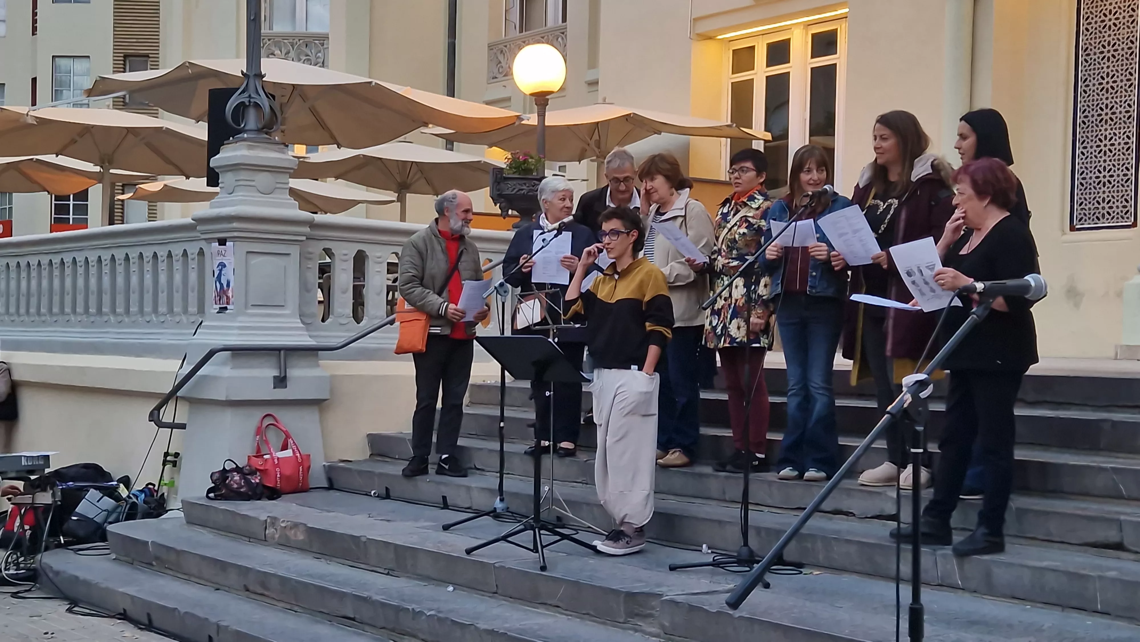 Voces por la paz, por los derechos humanos y contra las guerras del mundo. Foto Myriam Martínez