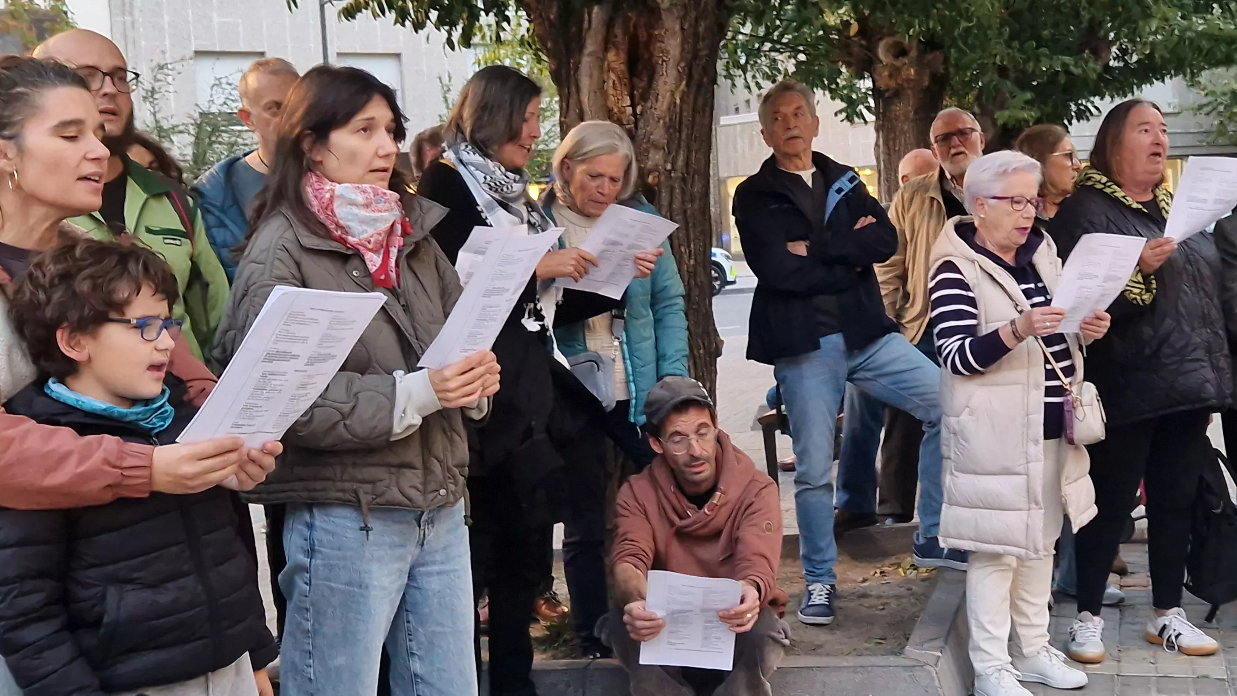 Voces por la paz, por los derechos humanos y contra las guerras del mundo. Foto Myriam Martínez