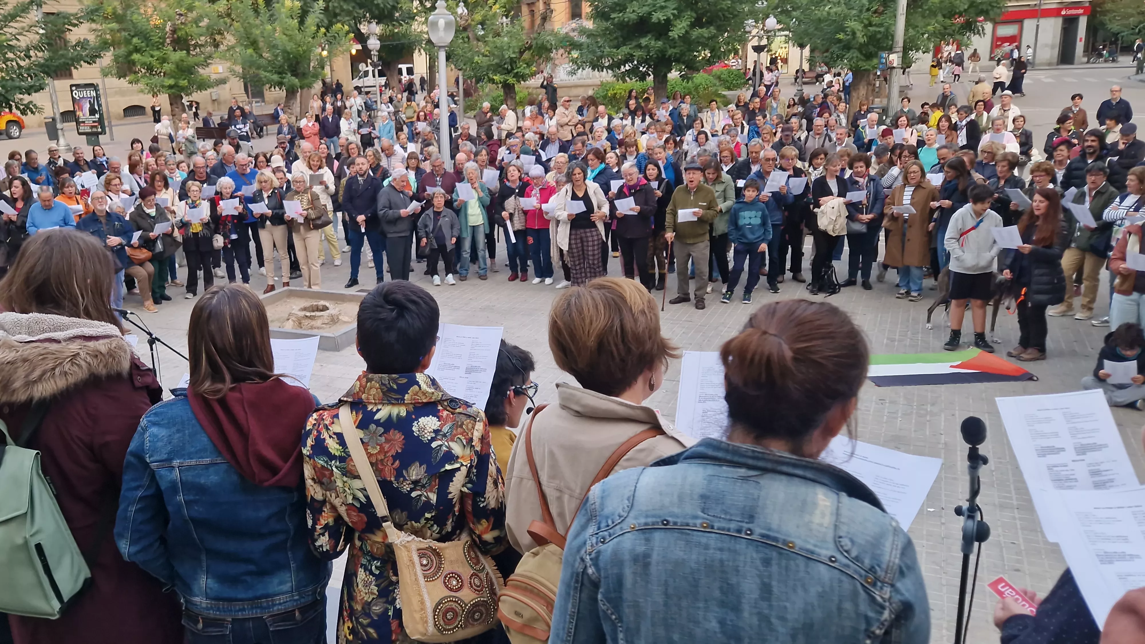 Voces por la paz, por los derechos humanos y contra las guerras del mundo. Foto Myriam Martínez