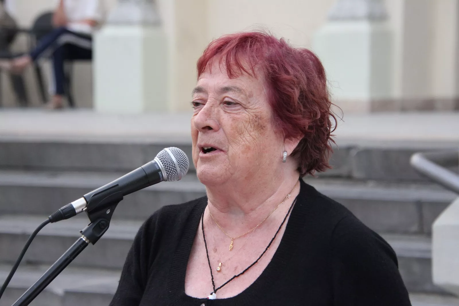 Isabel Arilla. Voces por la paz, por los derechos humanos y contra las guerras del mundo. Foto Carlos Neofato