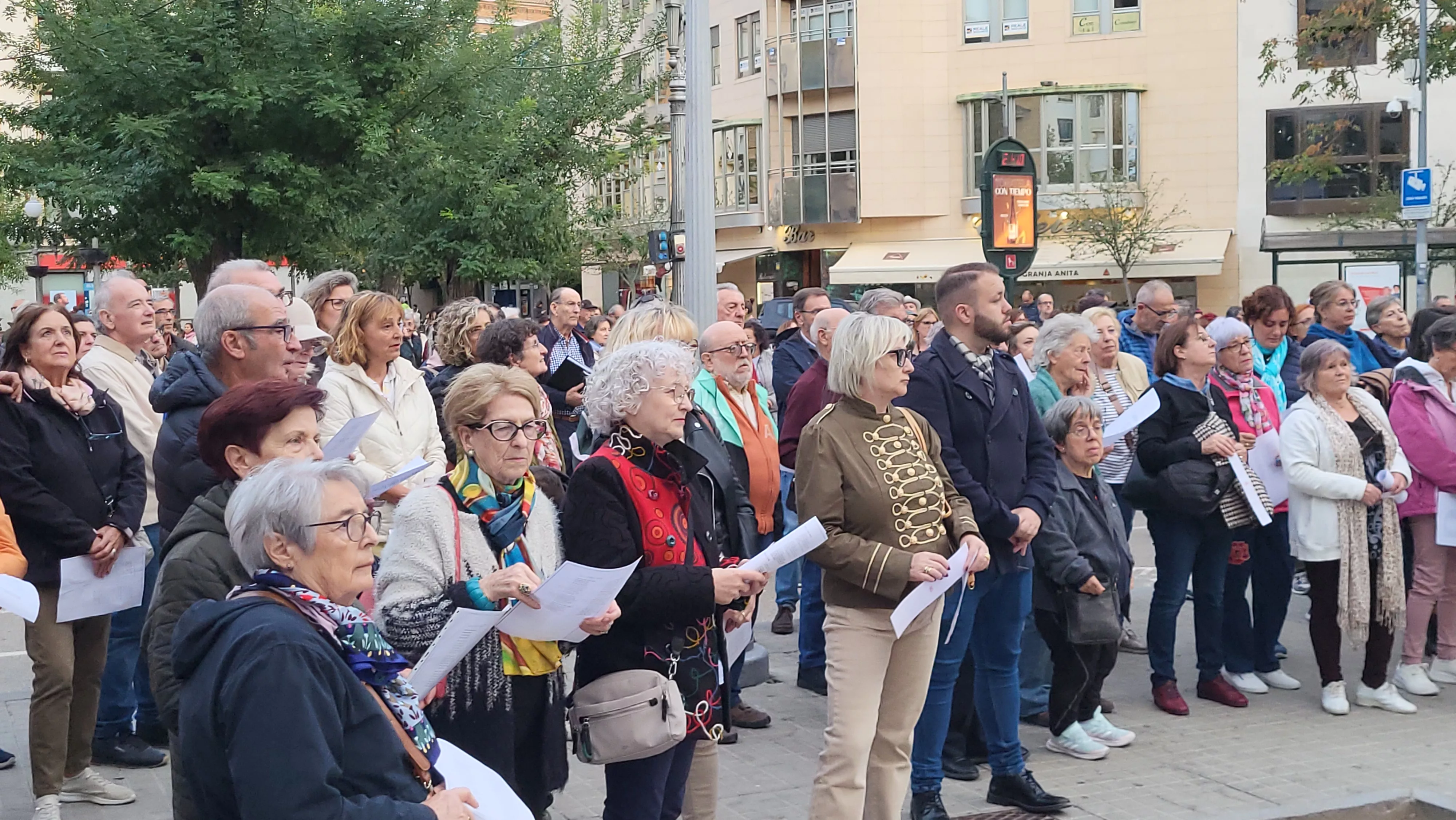 Voces por la paz, por los derechos humanos y contra las guerras del mundo. Foto Mercedes Manterola