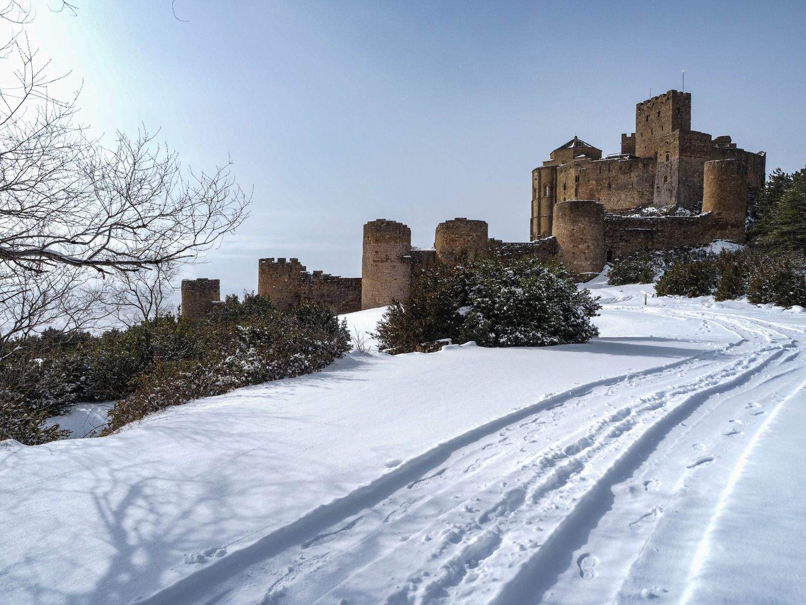 Vista del Castillo de Loarre. Foto José Antonio Terrón