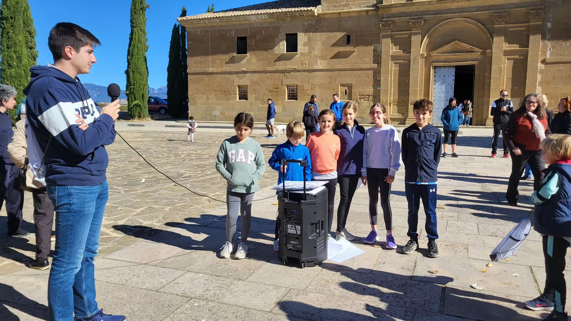 Quedada Joven en el Santuario de Loreto de la Real Cofradía de San Lorenzo con motivo del 1800 aniversario