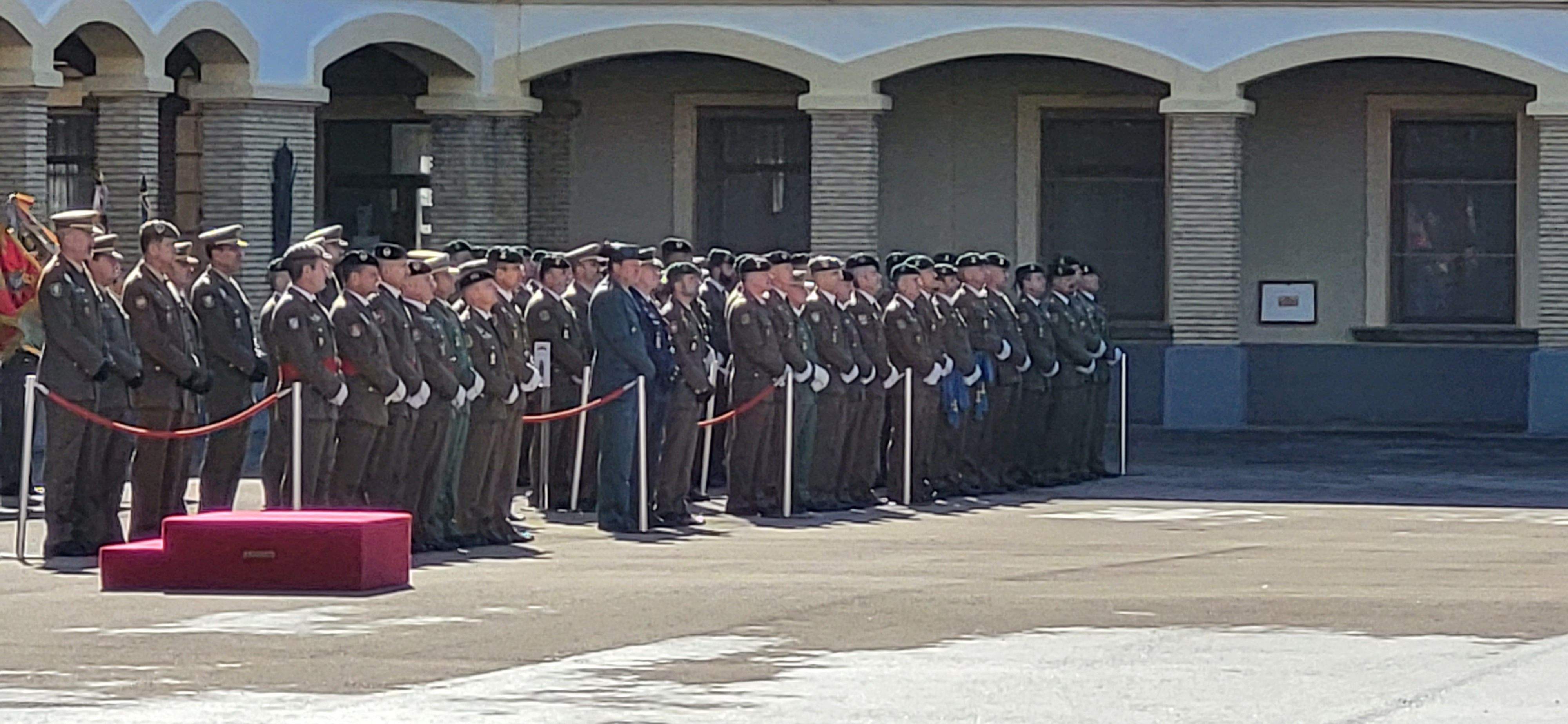 Toma de posesión de José Manuel Vivas como jefe de la División Castillejos