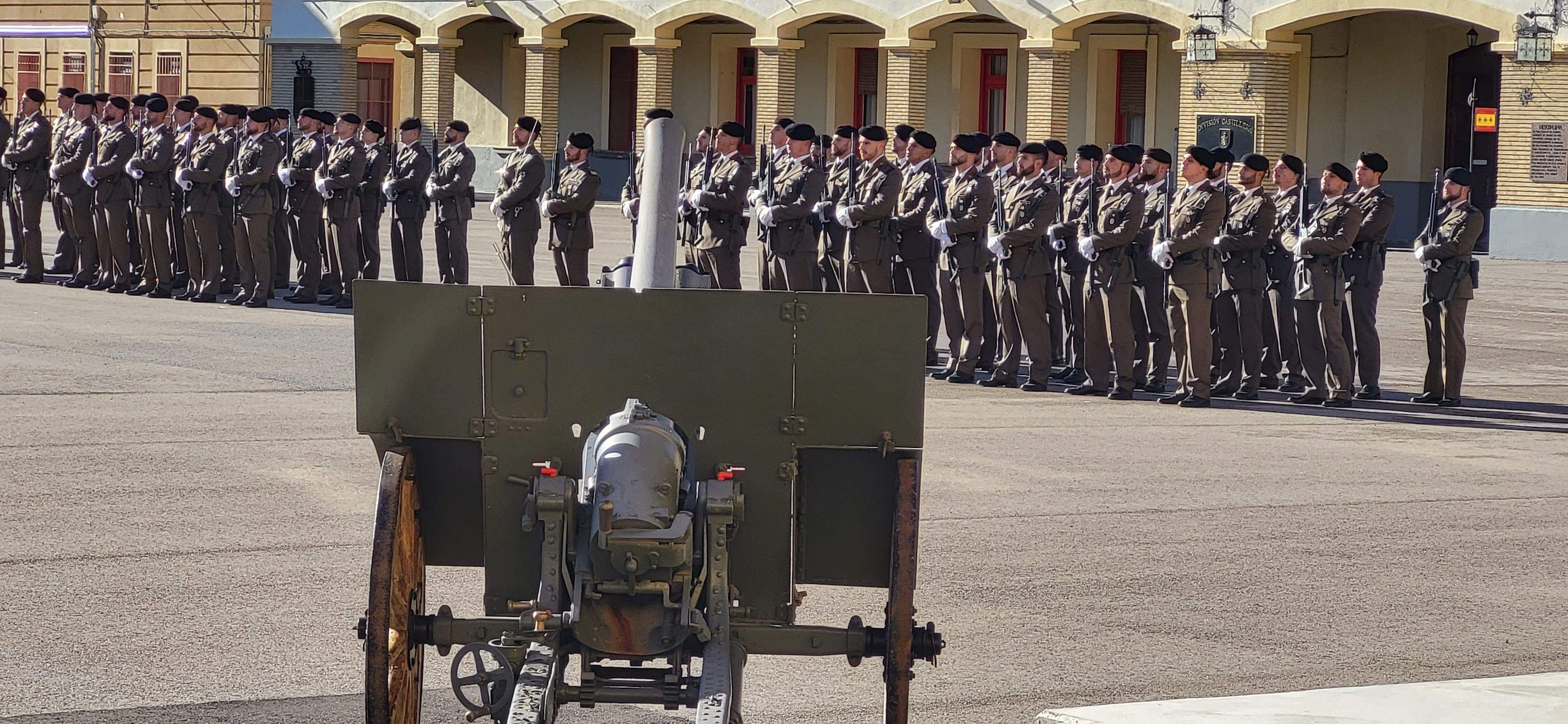Toma de posesión de José Manuel Vivas como jefe de la División Castillejos