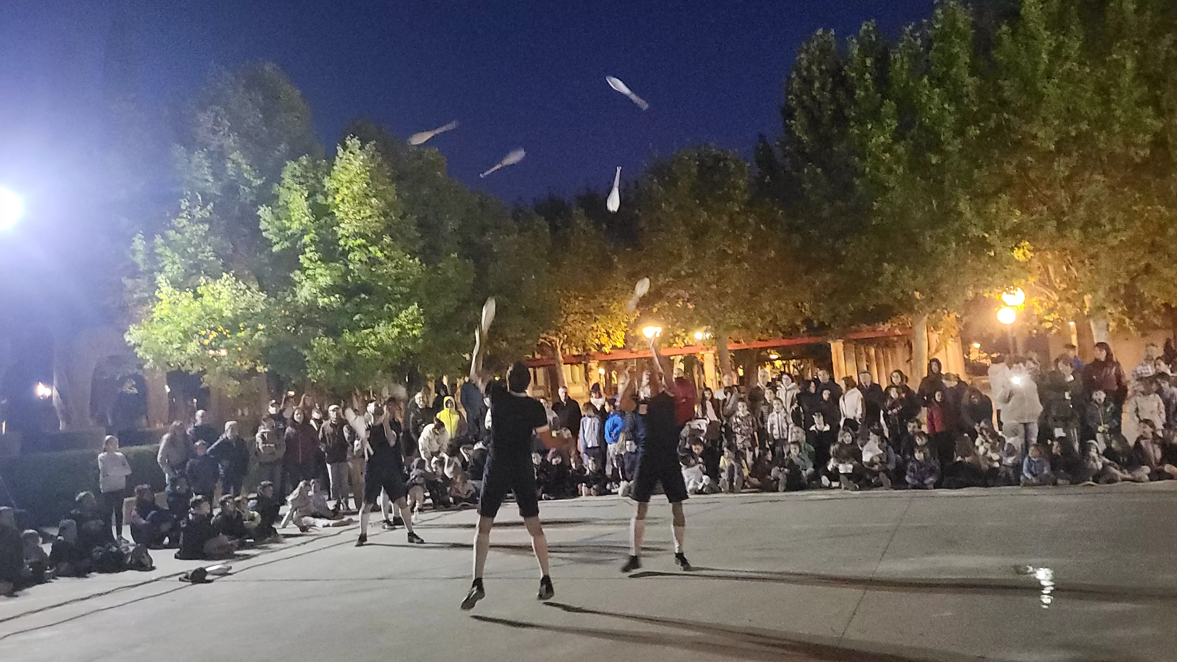 Función de circo contemporáneo “Copyleft”, de la compañía Nicanor de Elia.