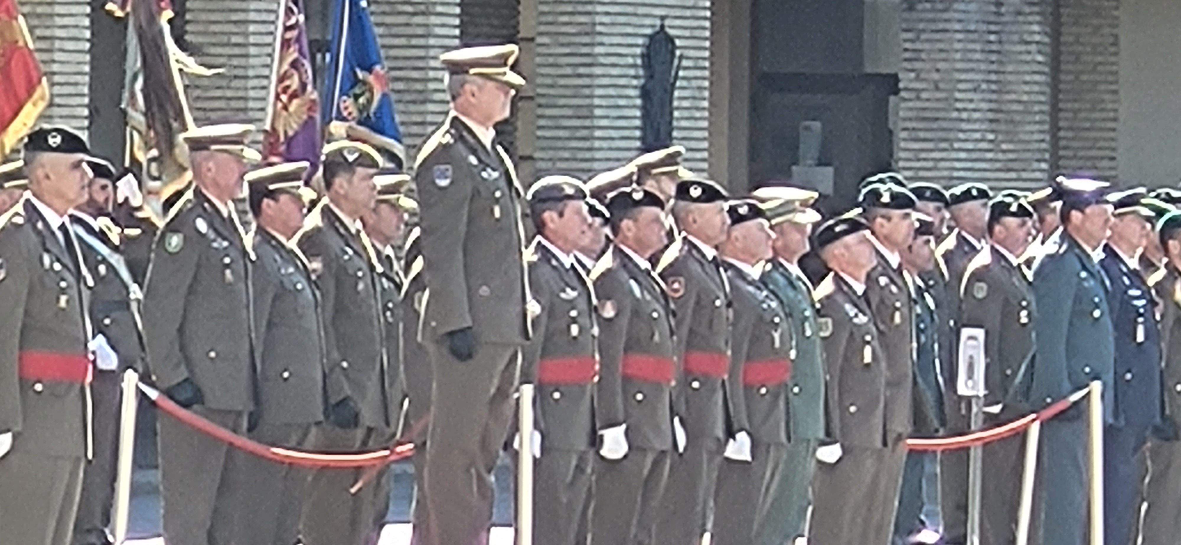 Toma de posesión de José Manuel Vivas como jefe de la División Castillejos