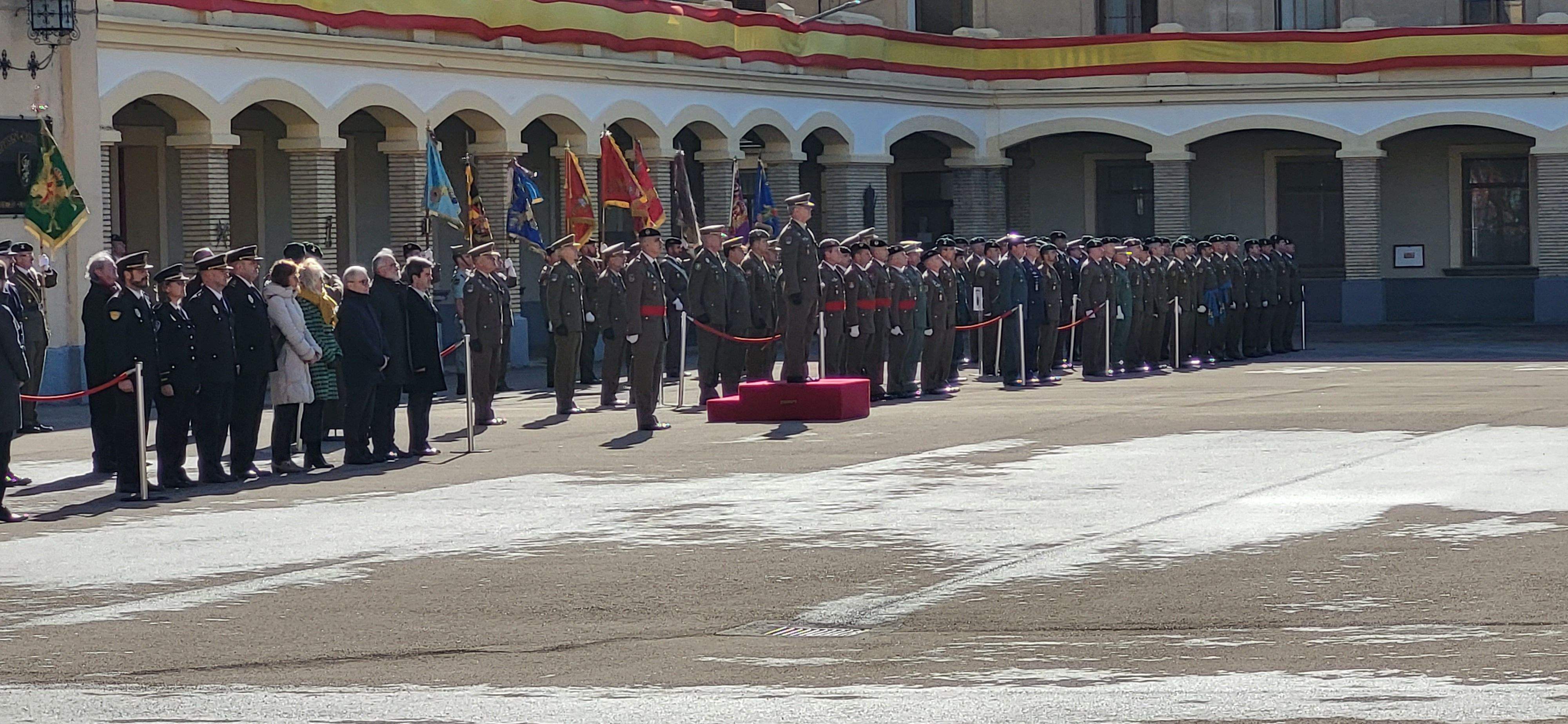 Toma de posesión de José Manuel Vivas como jefe de la División Castillejos
