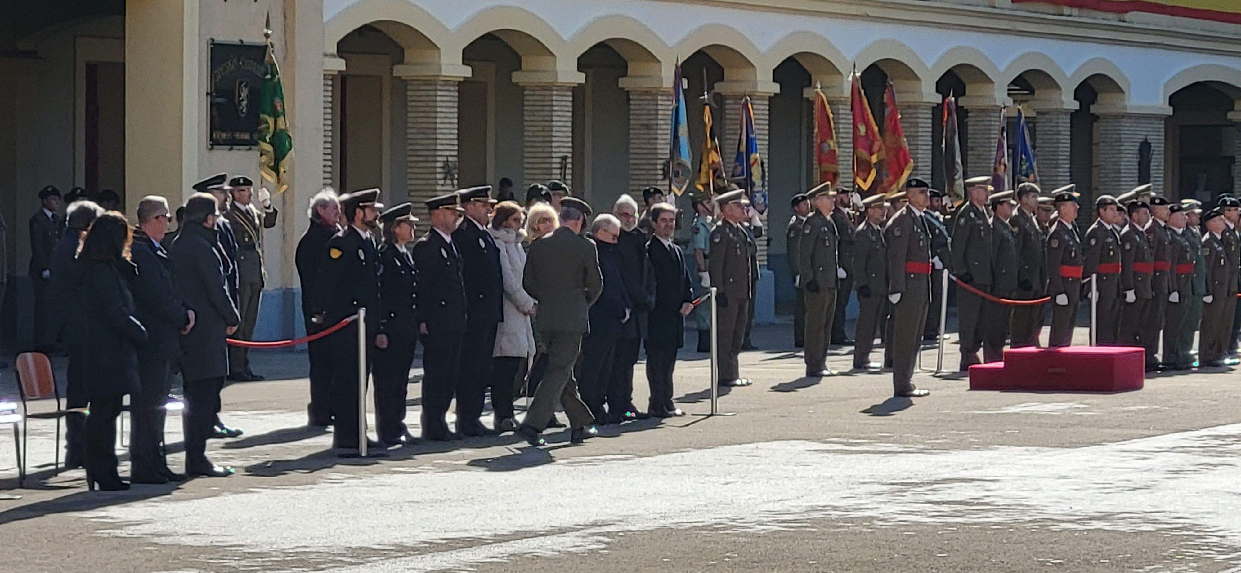 Toma de posesión de José Manuel Vivas como jefe de la División Castillejos