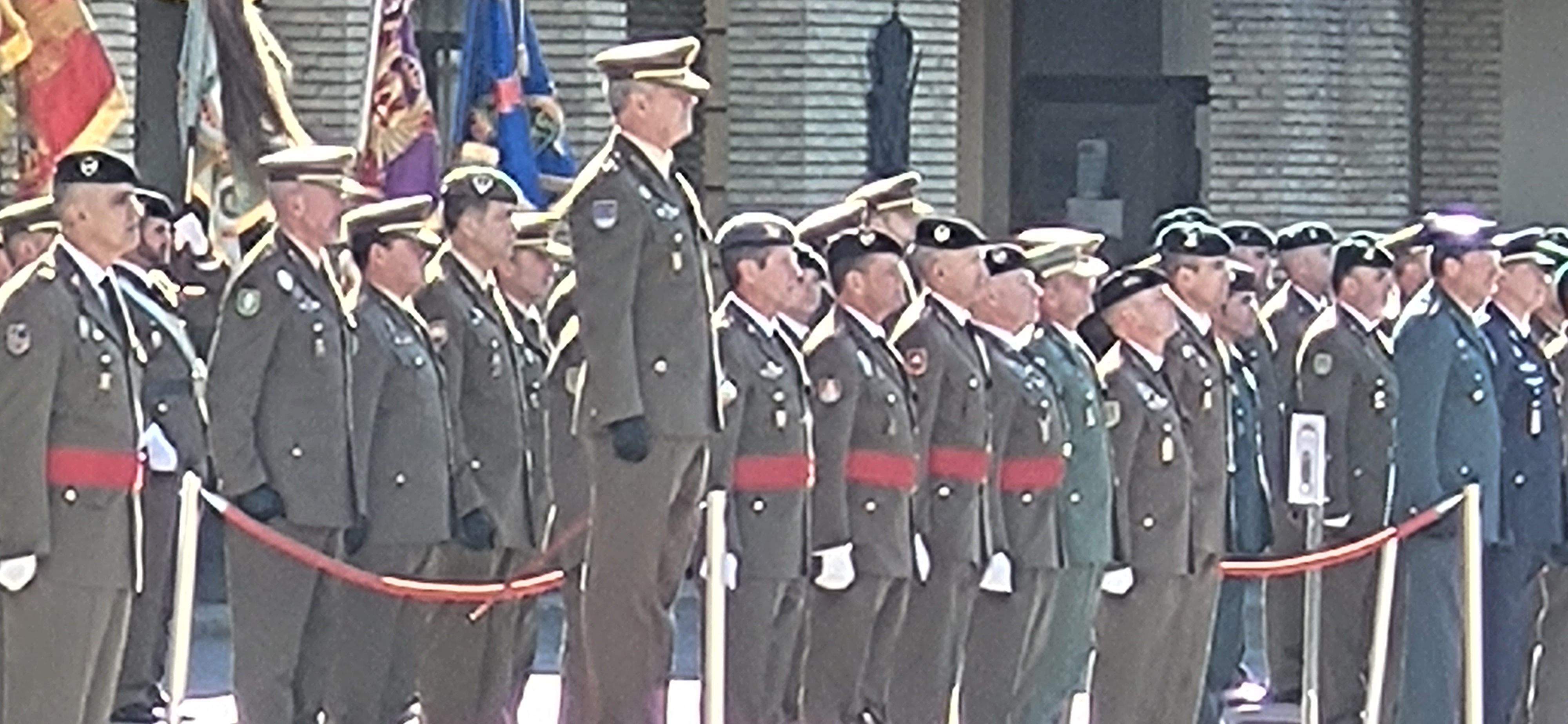 Toma de posesión de José Manuel Vivas como jefe de la División Castillejos