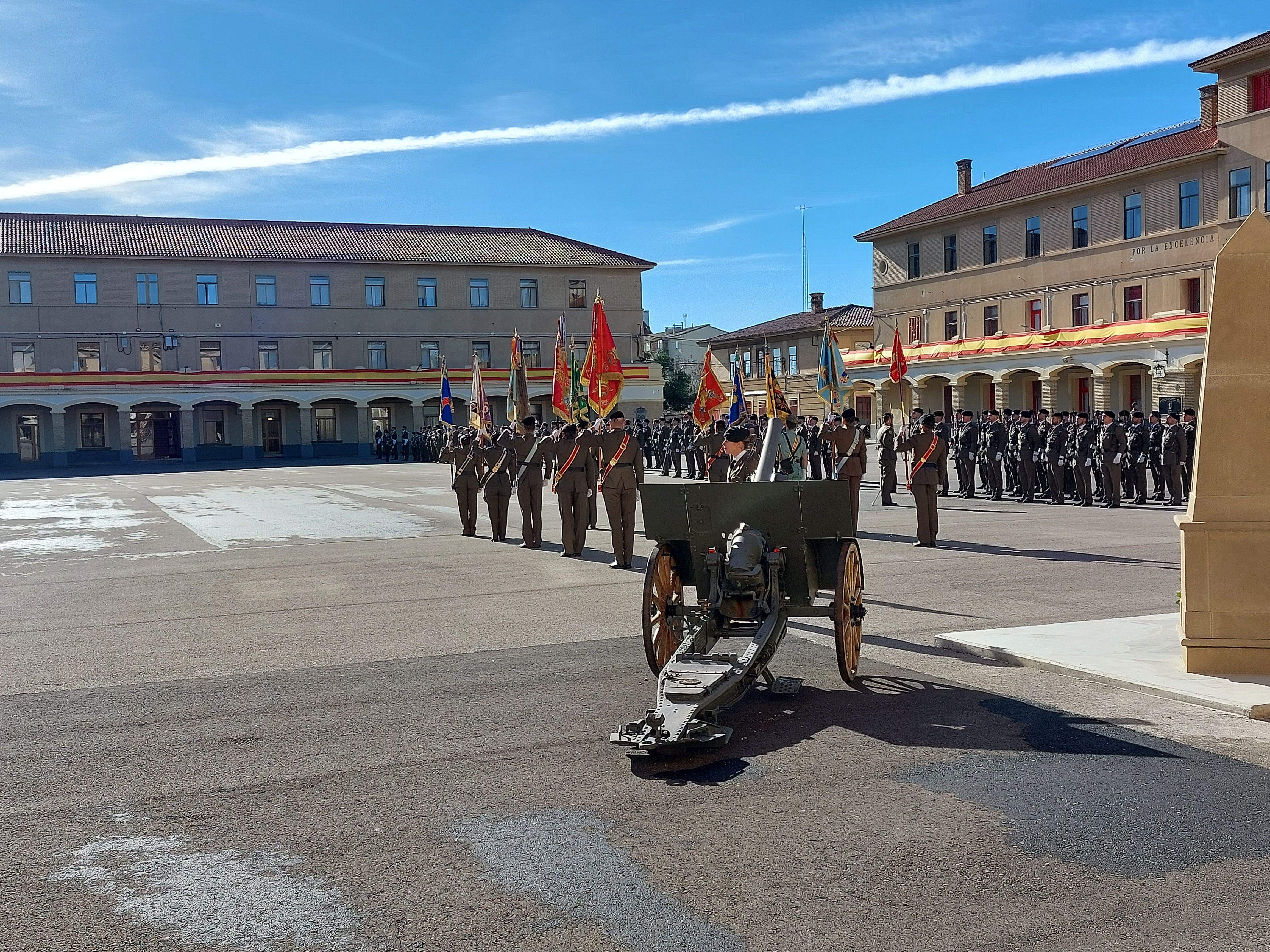 Toma de posesión de José Manuel Vivas como jefe de la División Castillejos