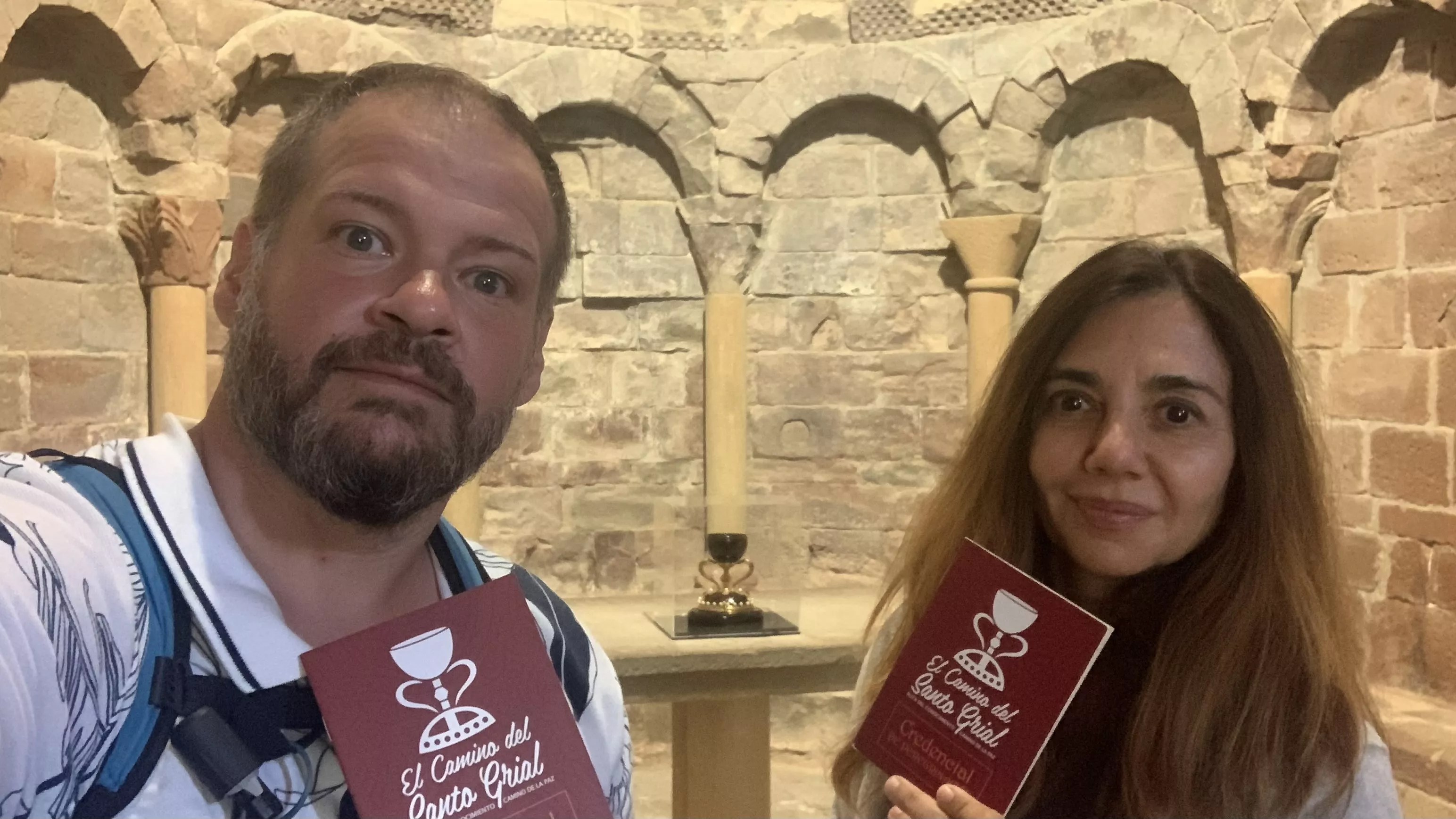 Peregrinos en San Juan de la Peña.