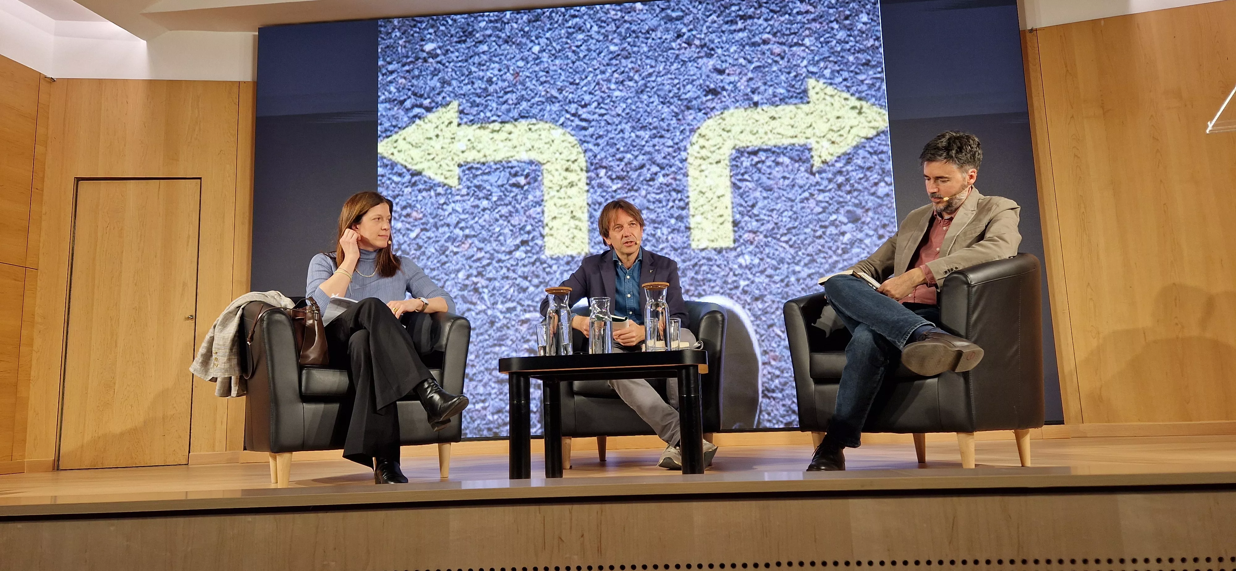 Patricia Fernández, Javier Olivera y Guillermo Lahera. Foto Myriam Martínez