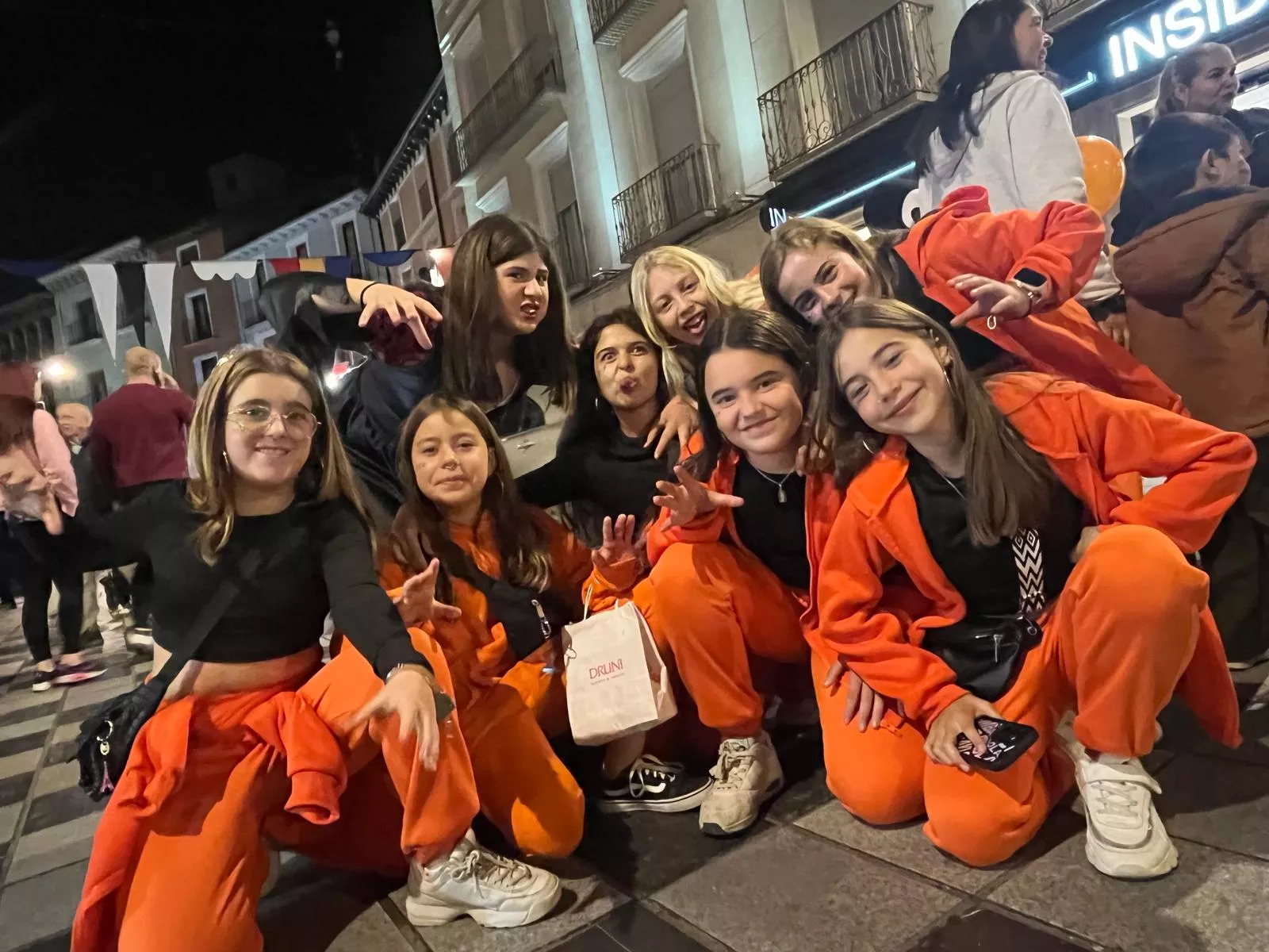 Halloween transforma Huesca en una ciudad de miedo y caramelos. Foto Mercedes Manterola