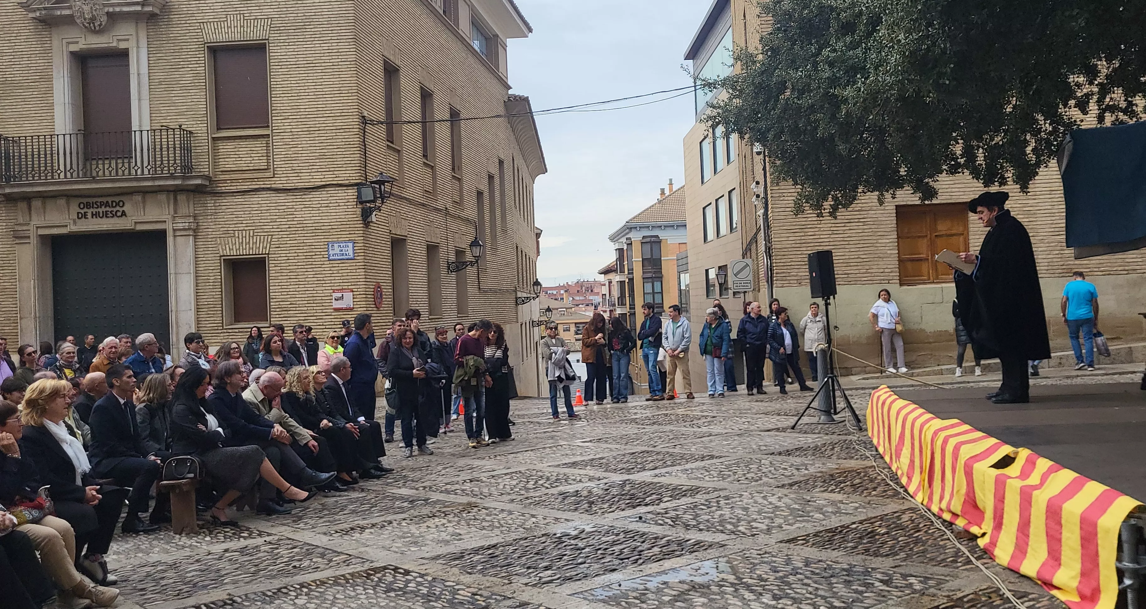 Recreación de la extracción de los oficios en Huesca. Foto Mercedes Manterola