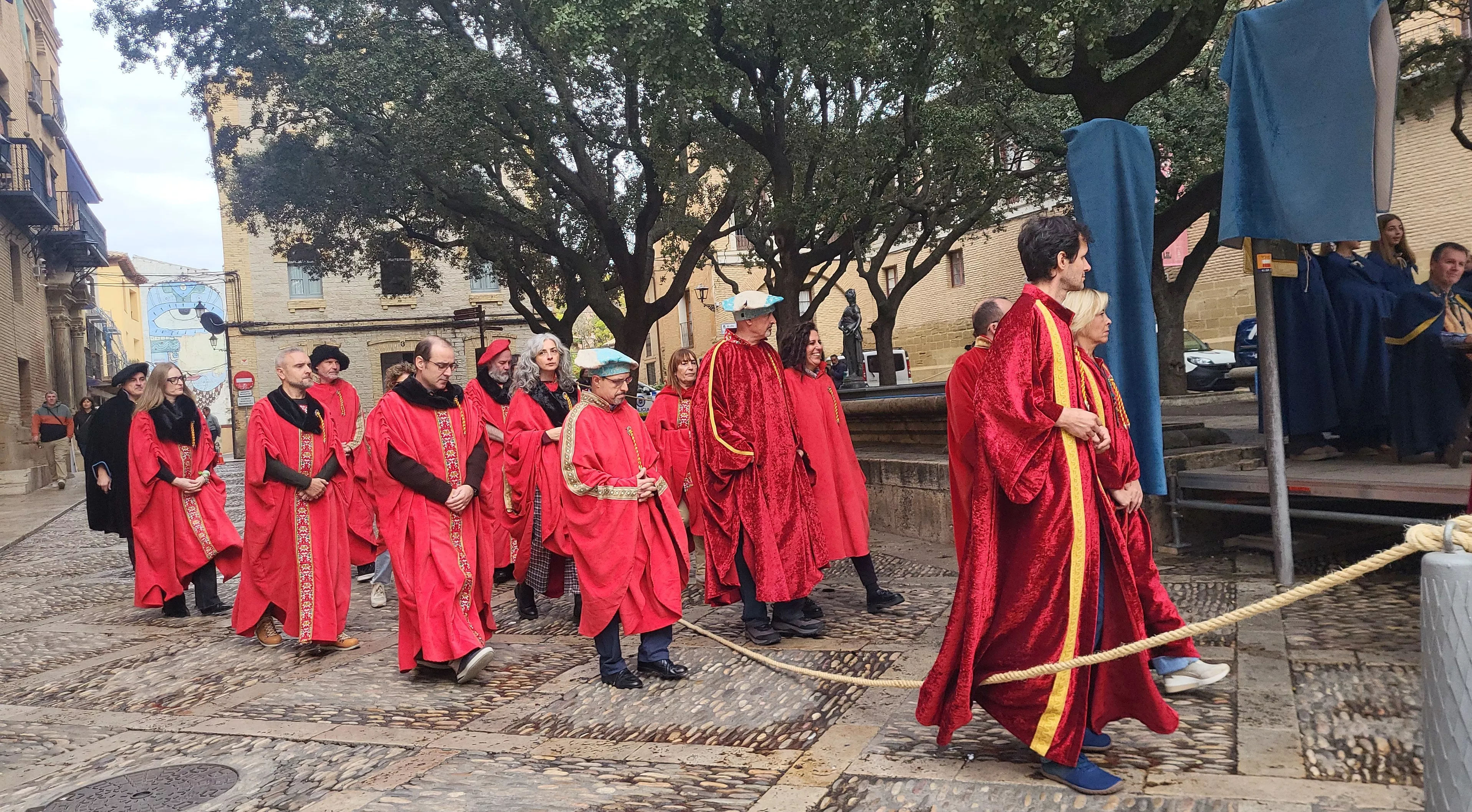 Recreación de la extracción de los oficios en Huesca. Foto Mercedes Manterola