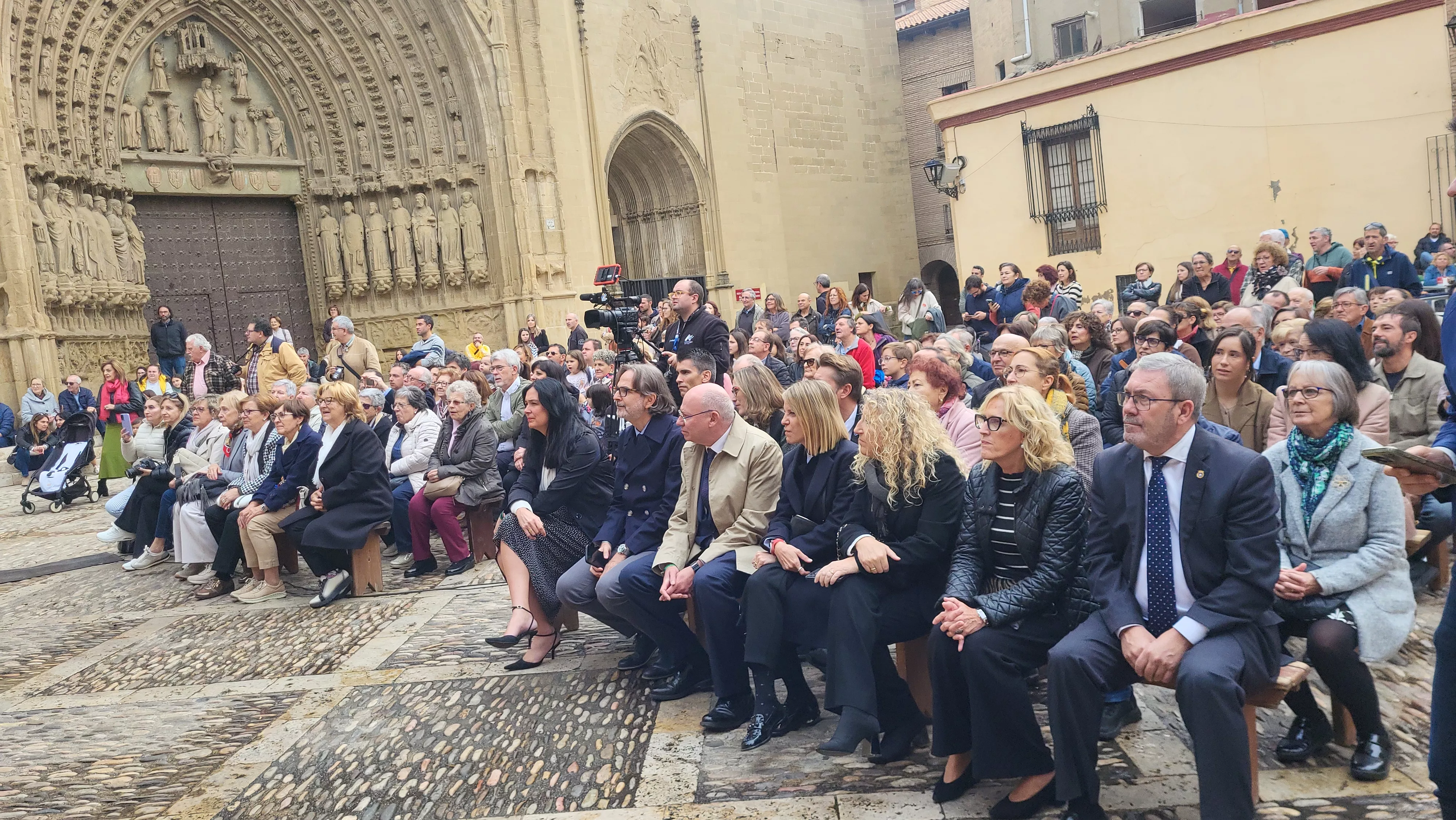 Recreación de la extracción de los oficios en Huesca. Foto Mercedes Manterola