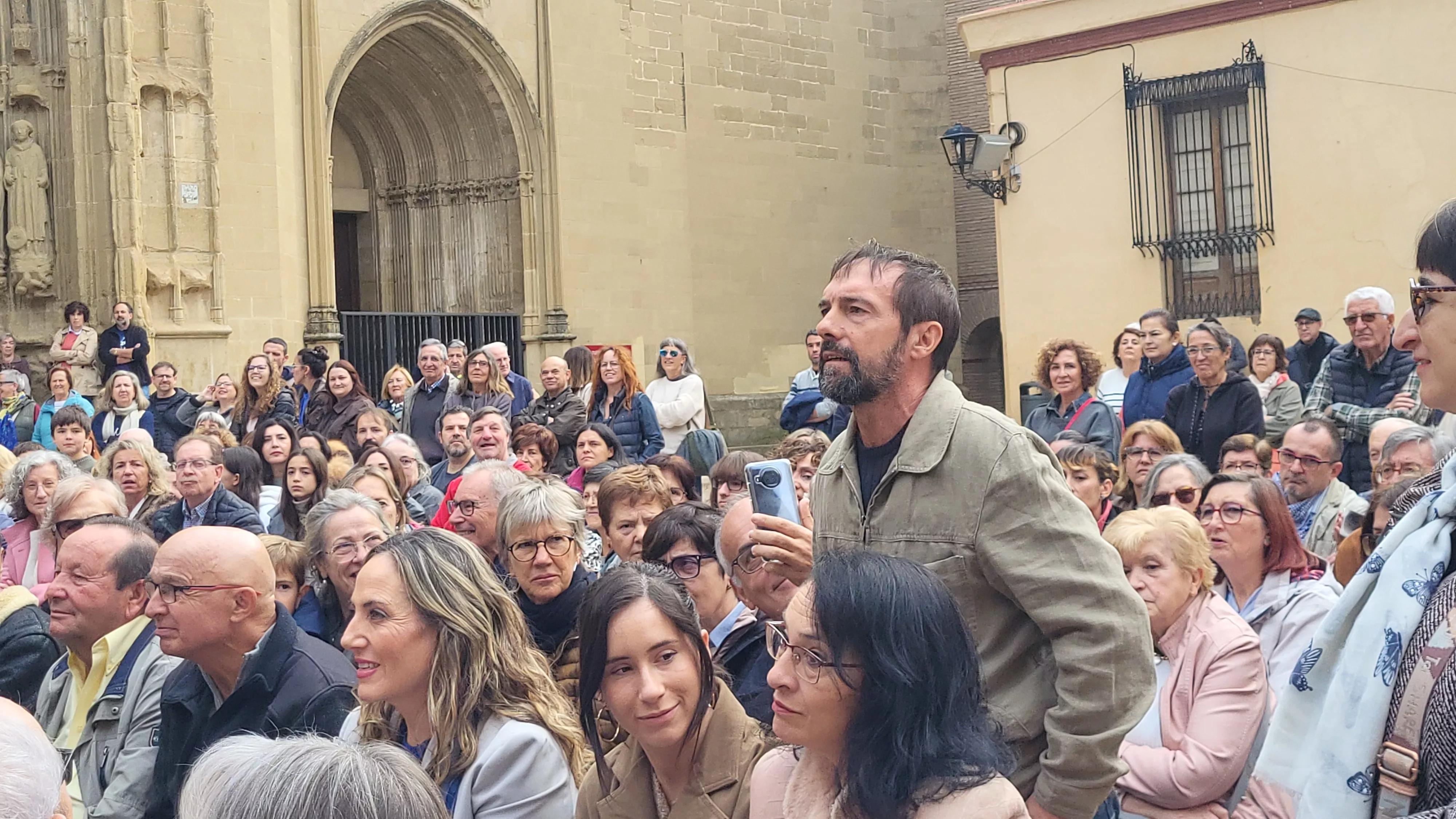 Recreación de la extracción de los oficios en Huesca. Foto Mercedes Manterola