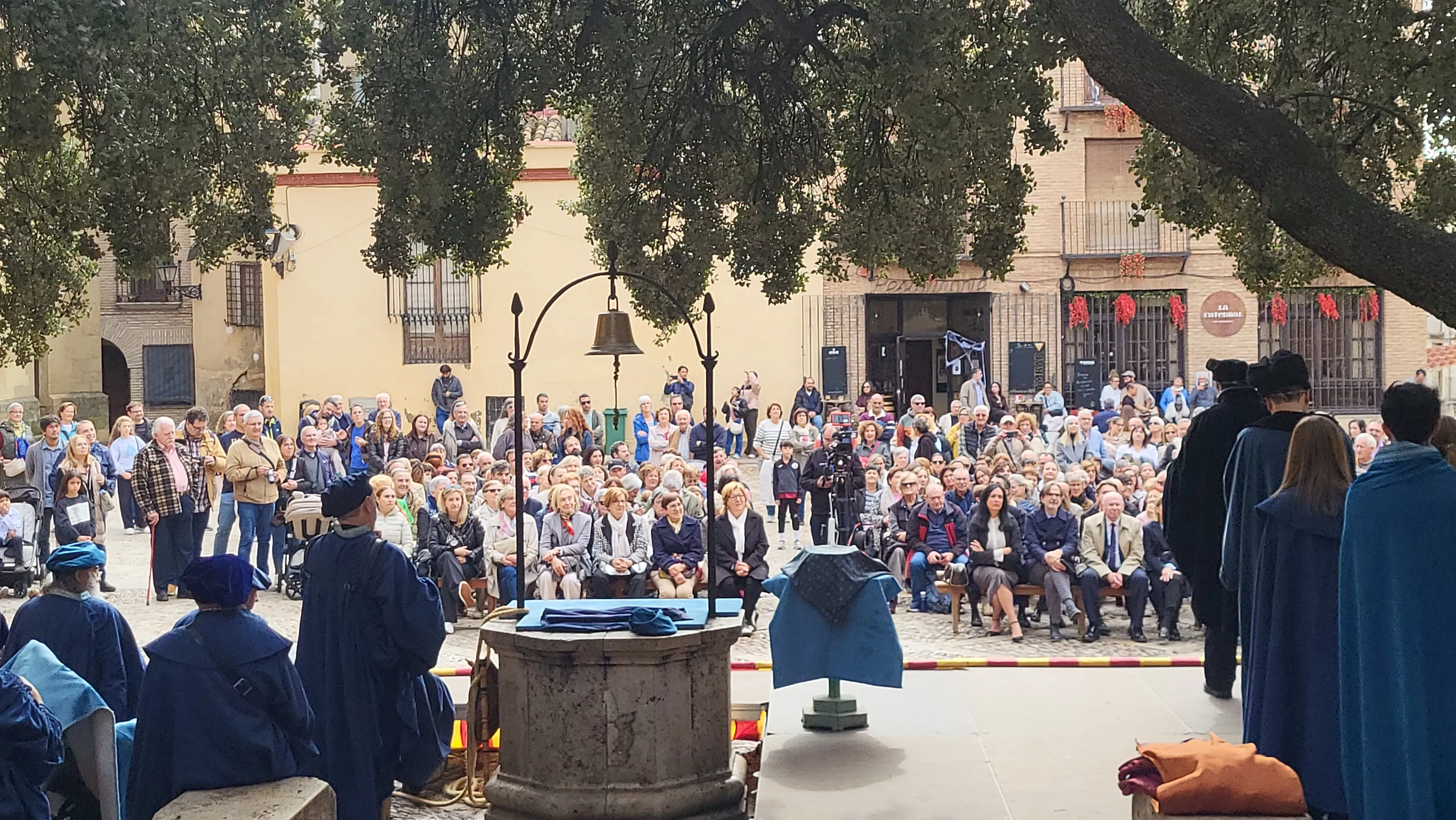 Recreación de la extracción de los oficios en Huesca. Foto Mercedes Manterola