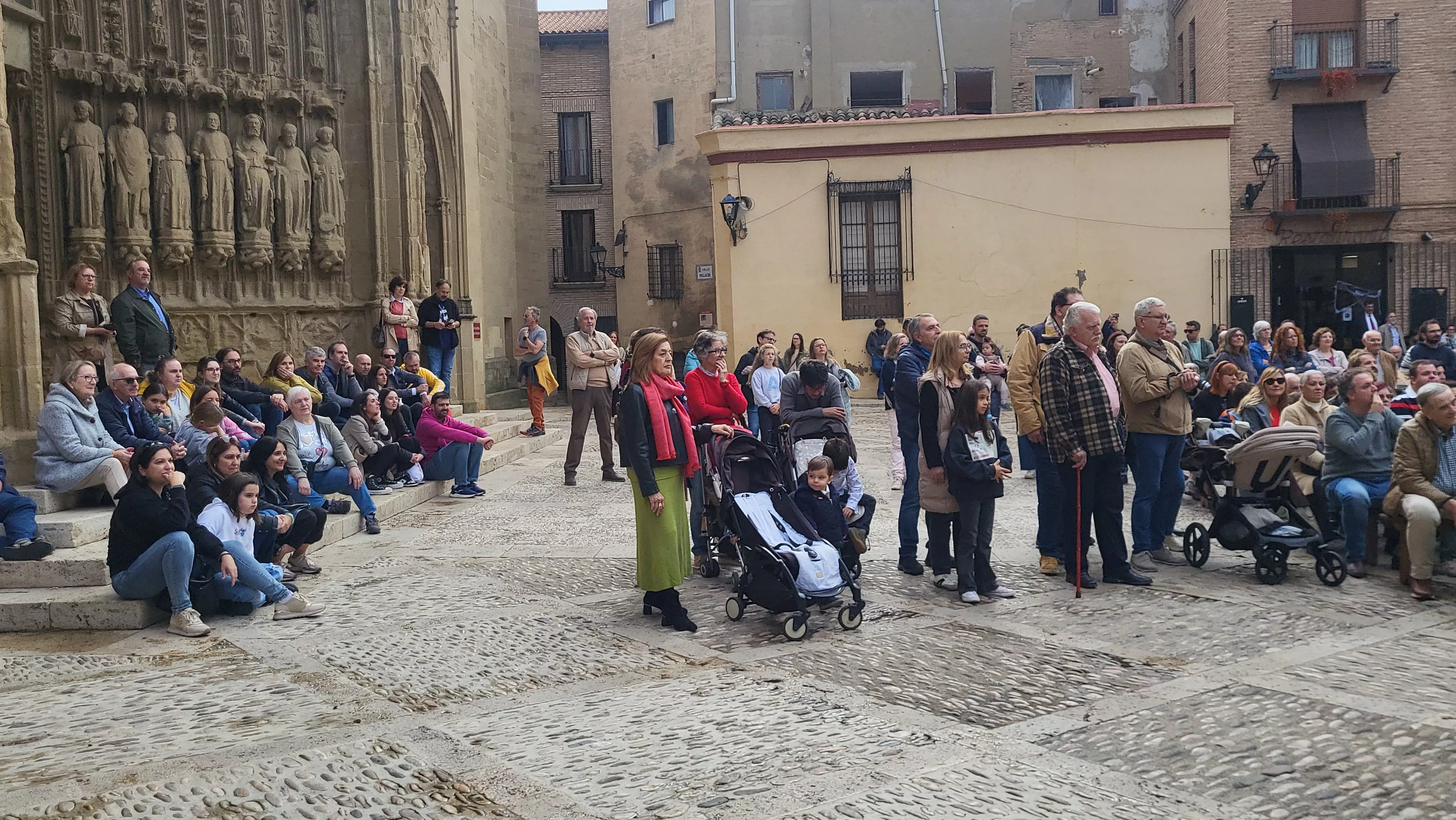 Recreación de la extracción de los oficios en Huesca. Foto Mercedes Manterola