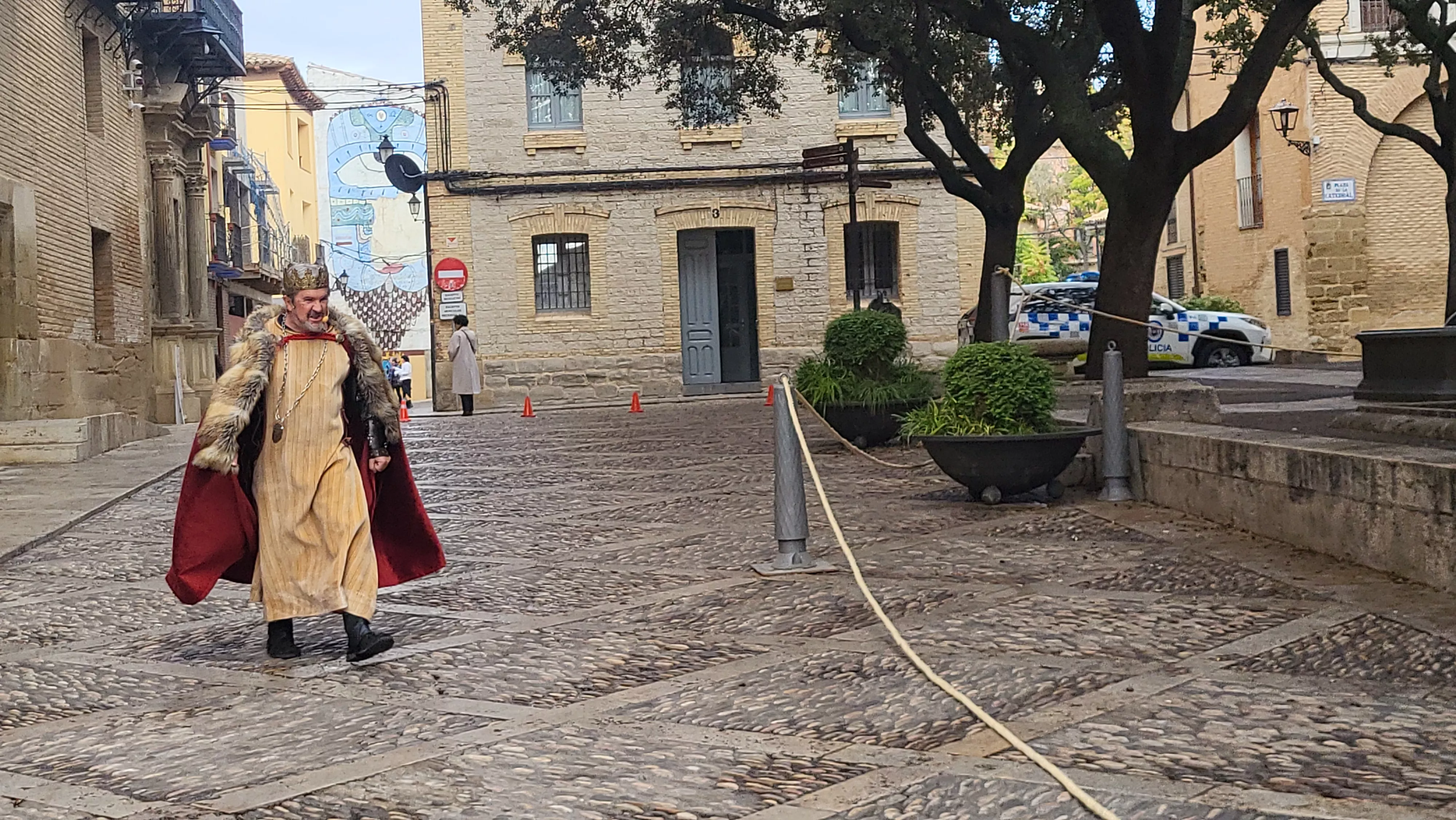 Recreación de la extracción de los oficios en Huesca. Foto Mercedes Manterola