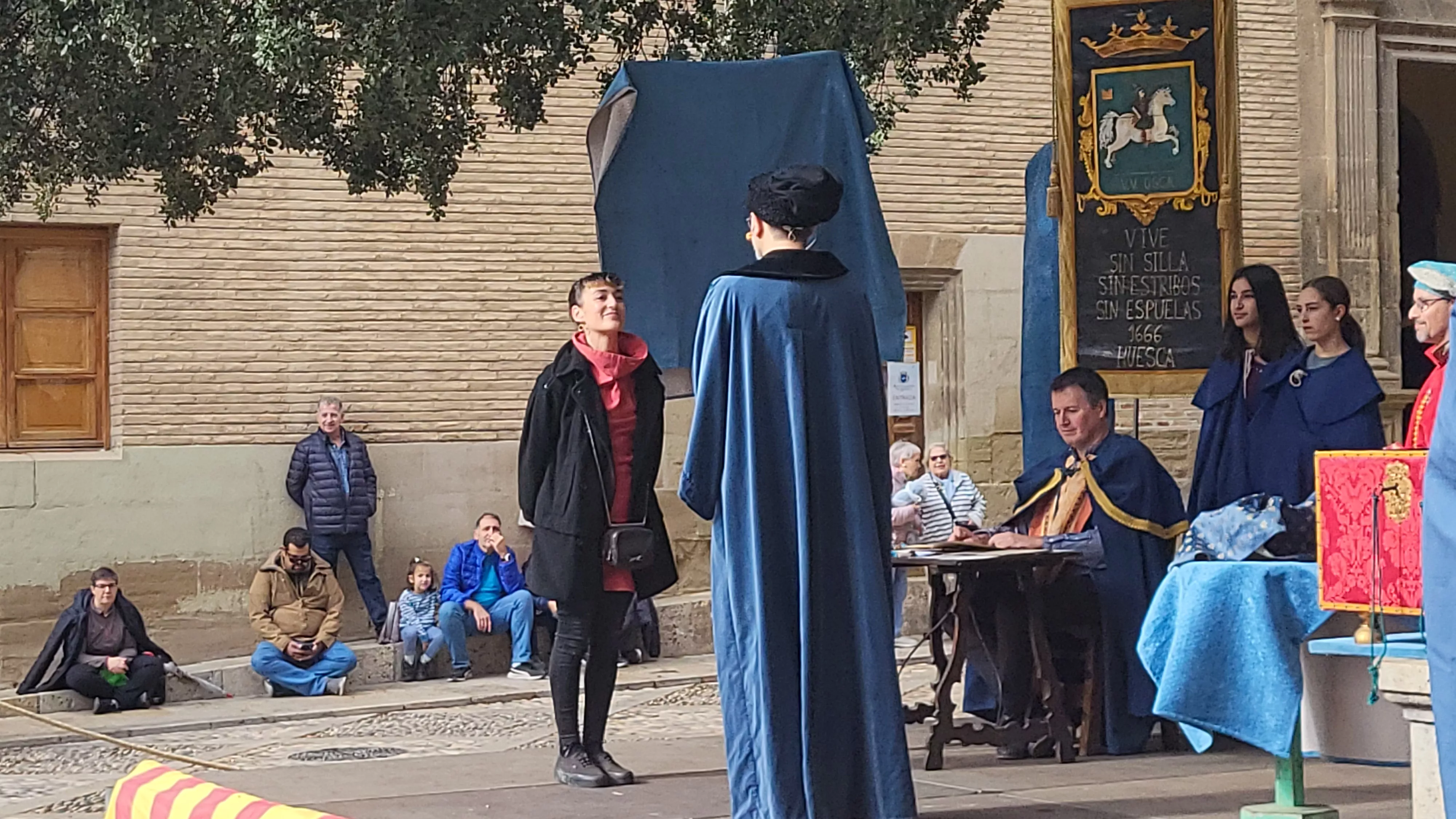 Recreación de la extracción de los oficios en Huesca. Foto Mercedes Manterola