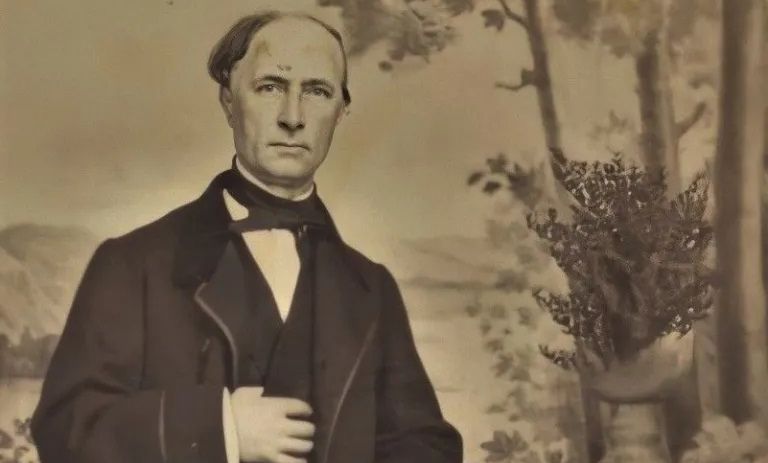 Jorge Sichar Loscertales.