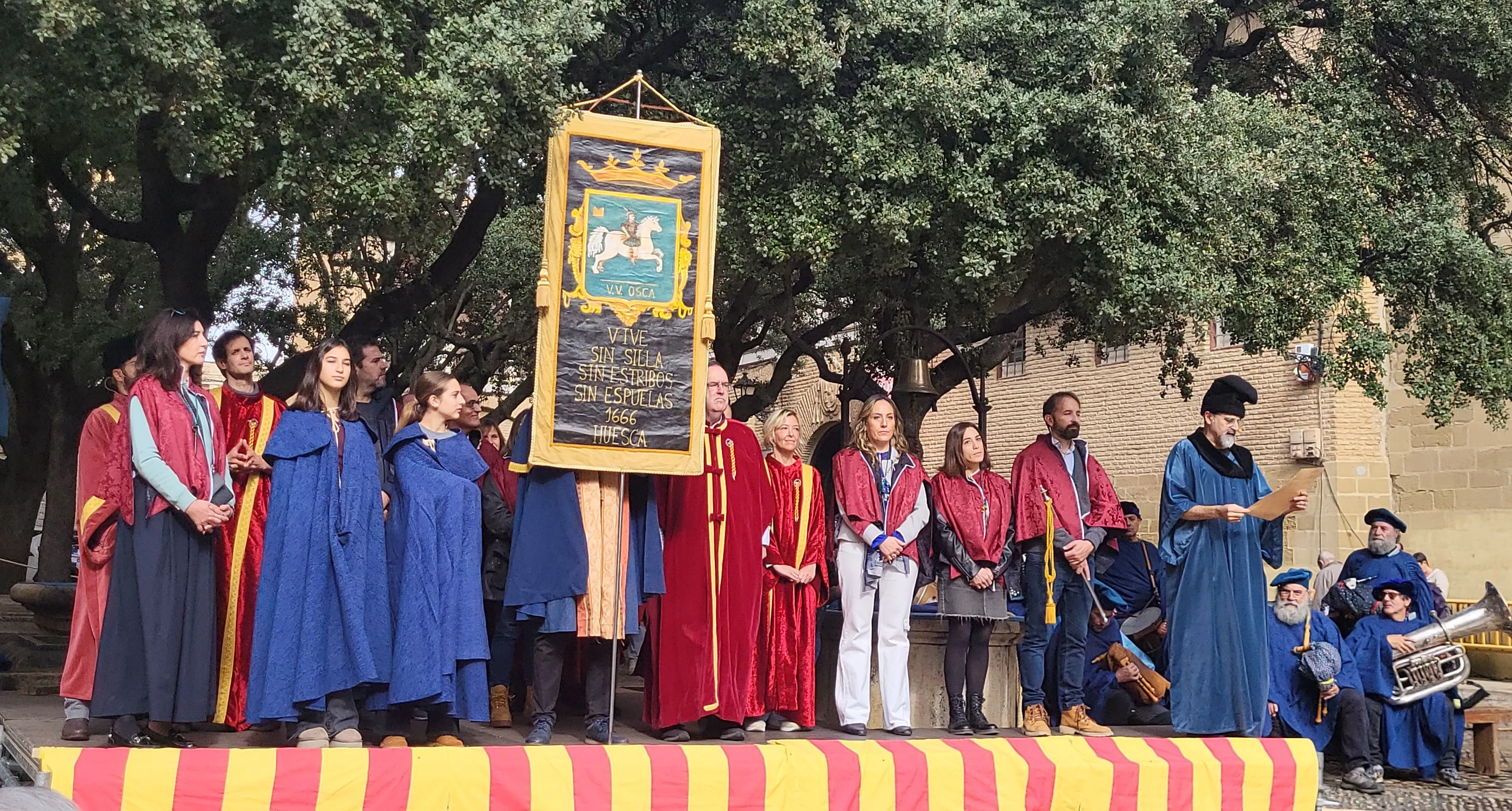 Recreación de la extracción de los oficios en Huesca. Foto Mercedes Manterola