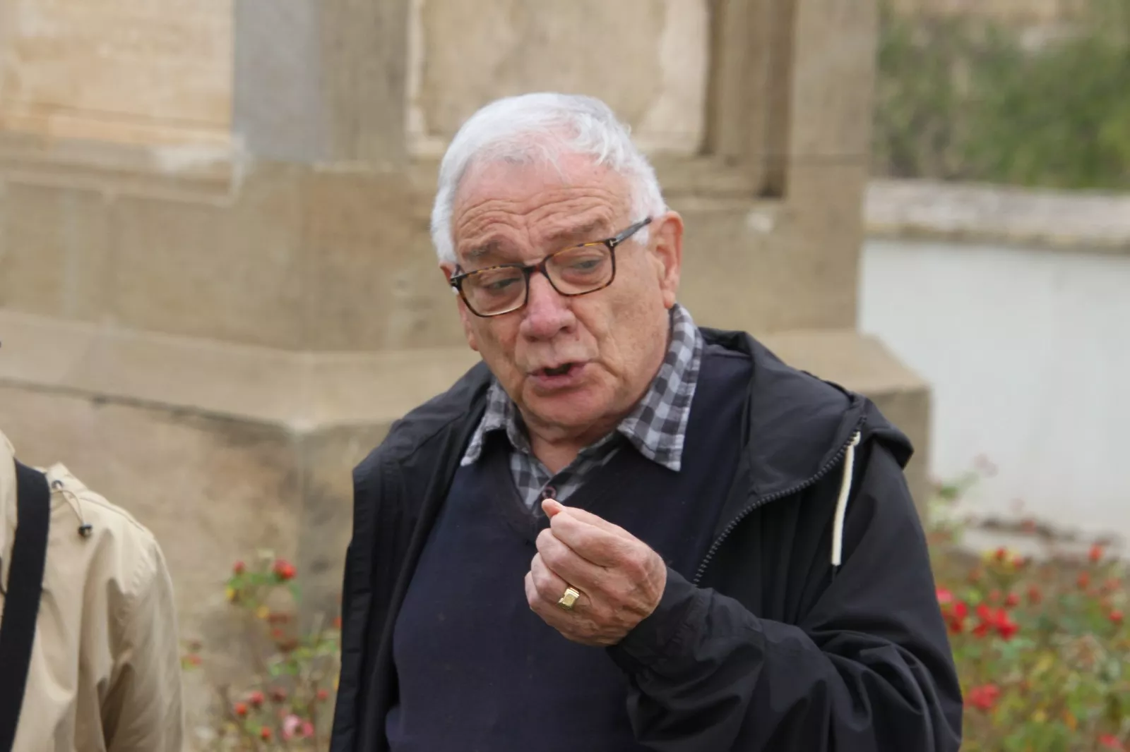  Visita el 1 de noviembre de una delegación socialista a la tumba de Martín Ainsa Pinal. Foto Carlos Neofato
