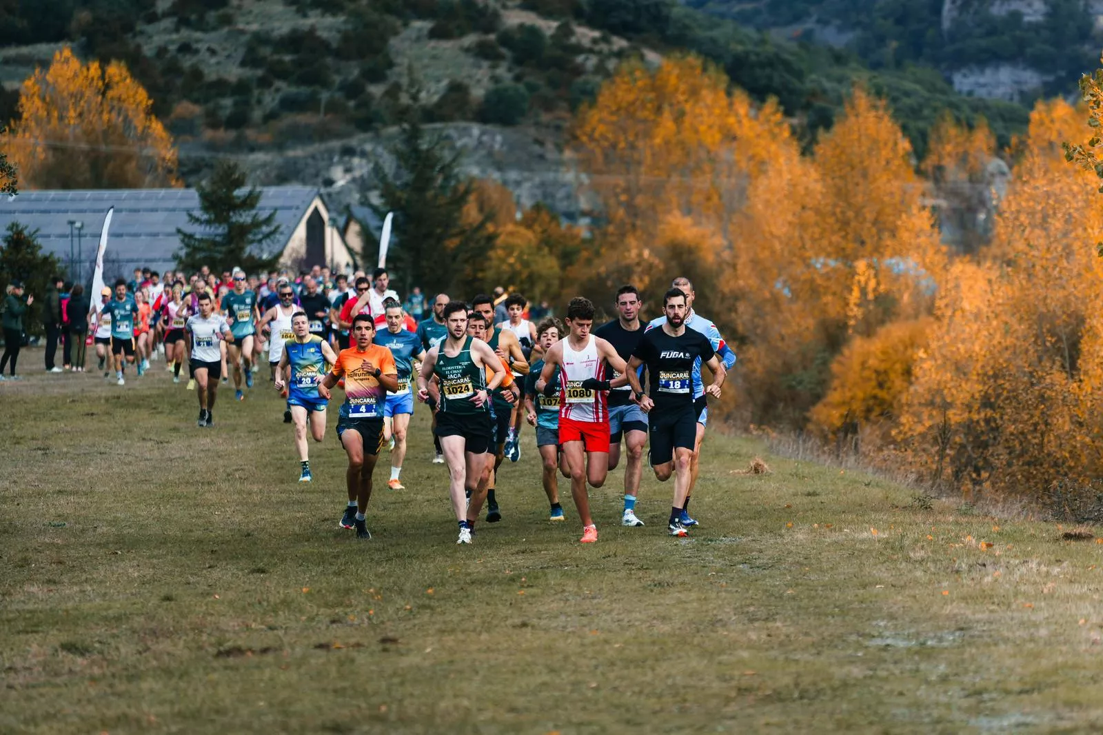 Cross del Juncaral 2025. Foto: Turismo Villanúa/Yhabril Moro