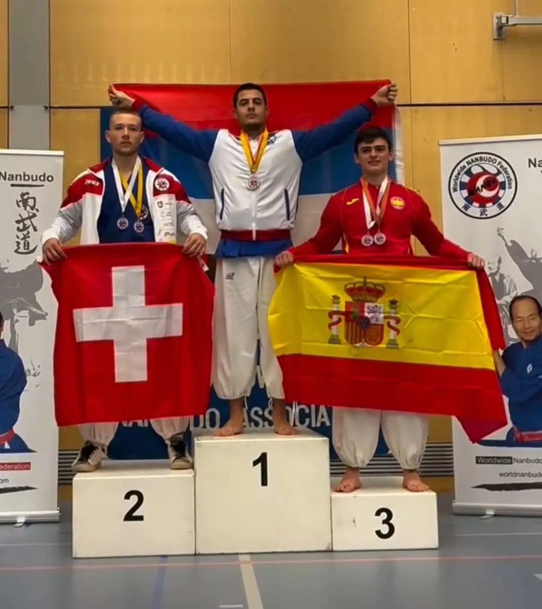 Kata masculino ligeros