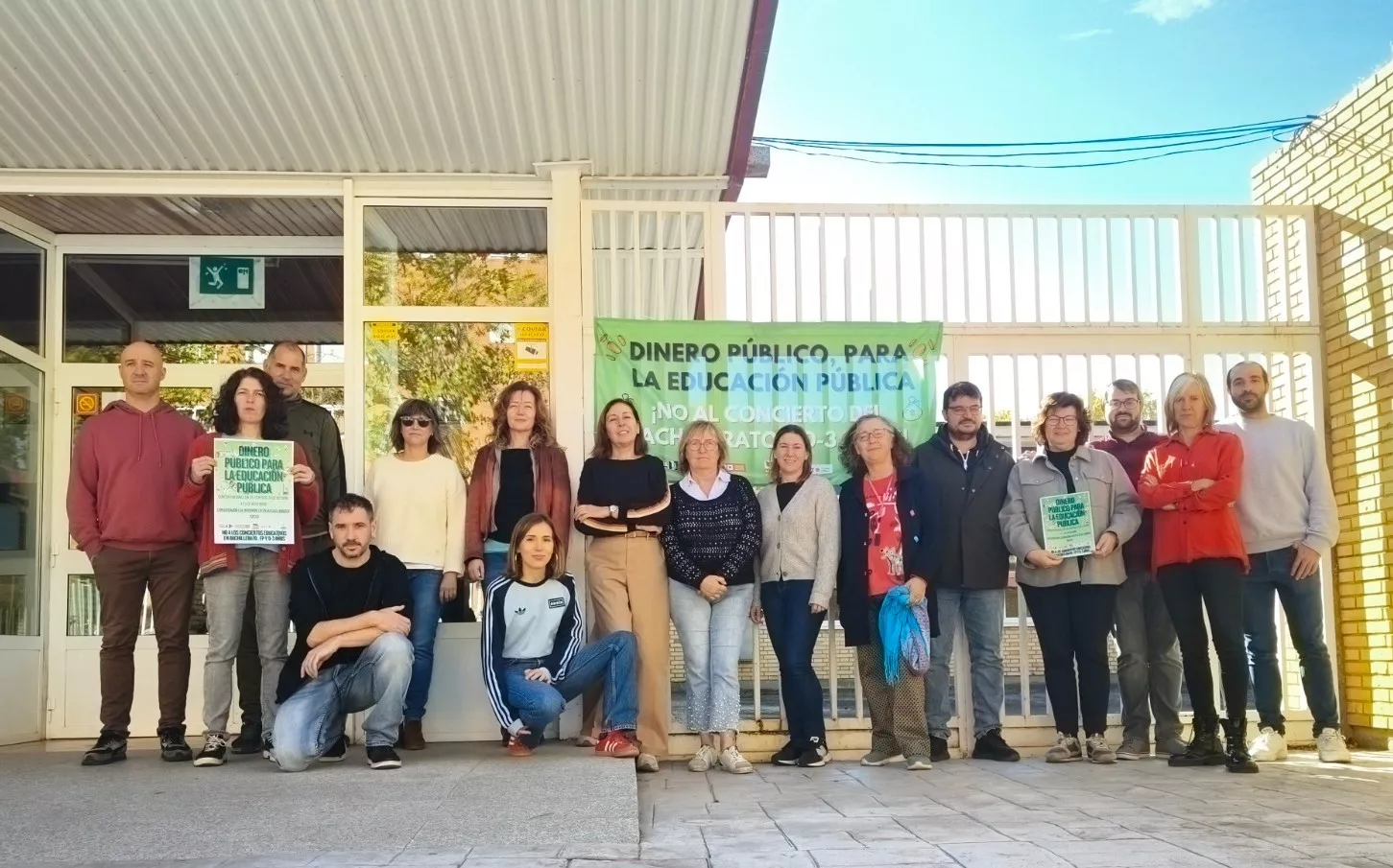 Protestas de rechazo a la concertación de nuevas etapas educativas.