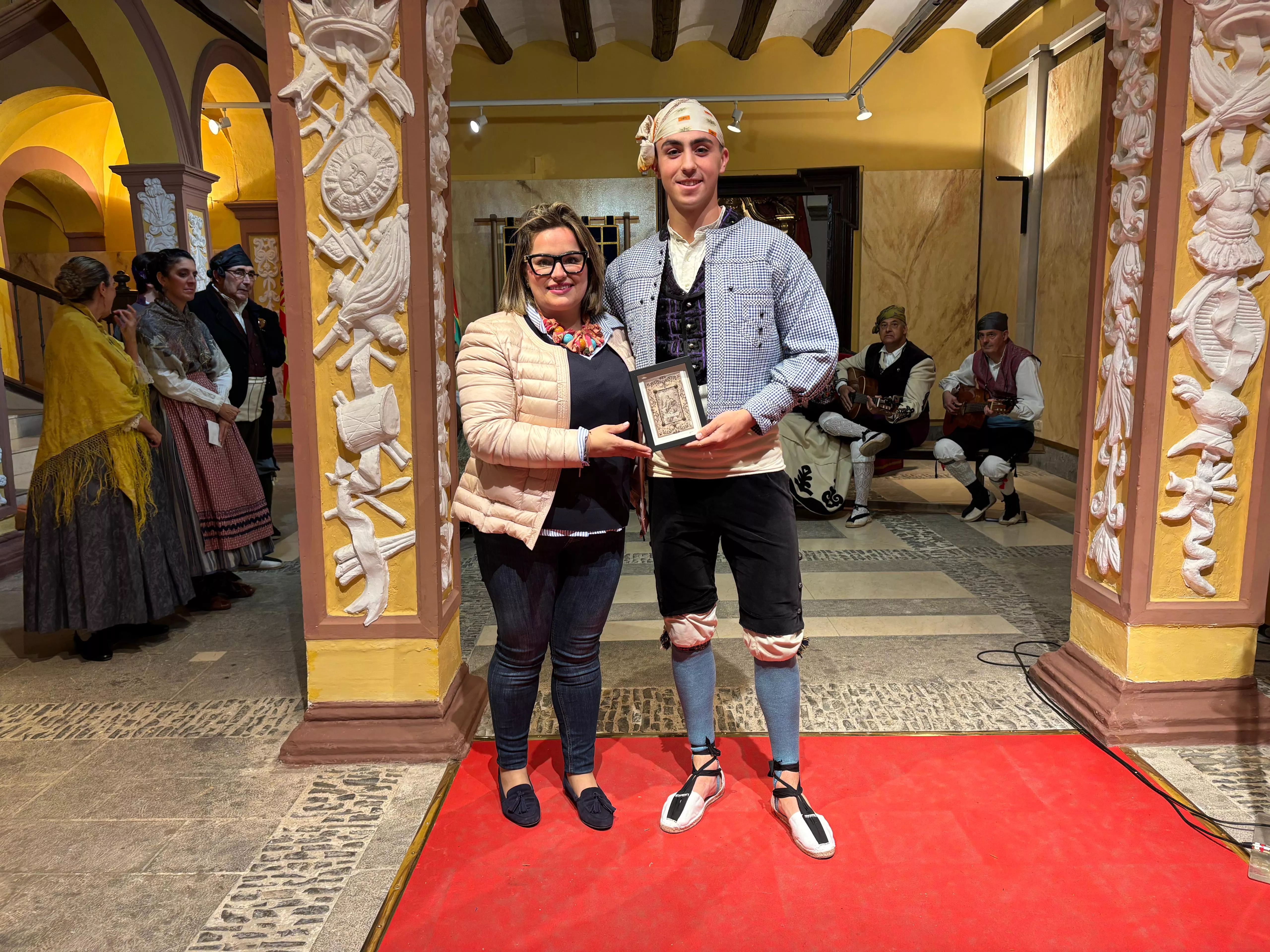 Premios del Certamen de la Exaltación de la Indumentaria Tradicional Aragonesa en San Lorenzo
