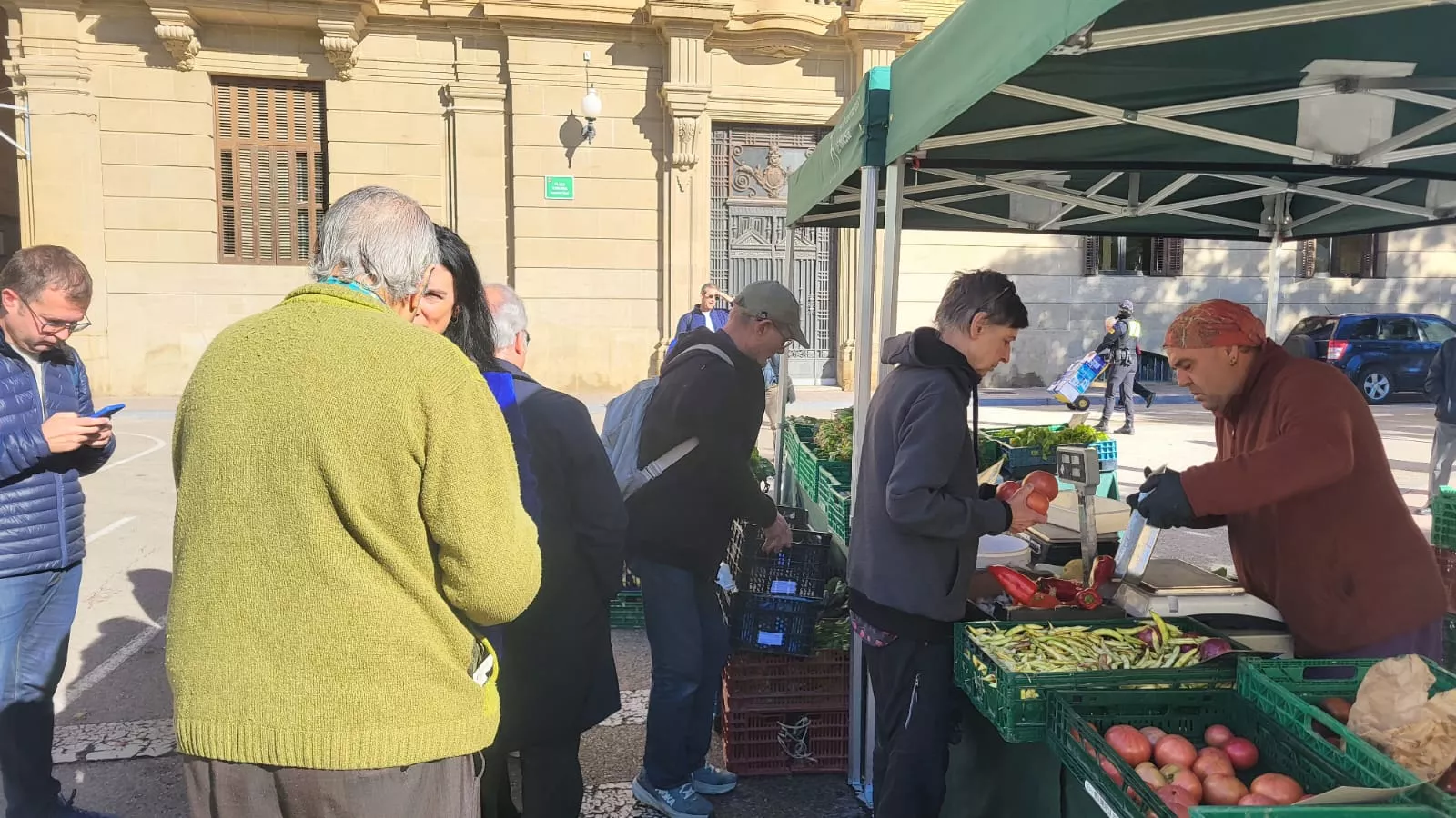 Mercado Agroecológico de Huesca con su nuevo aspecto