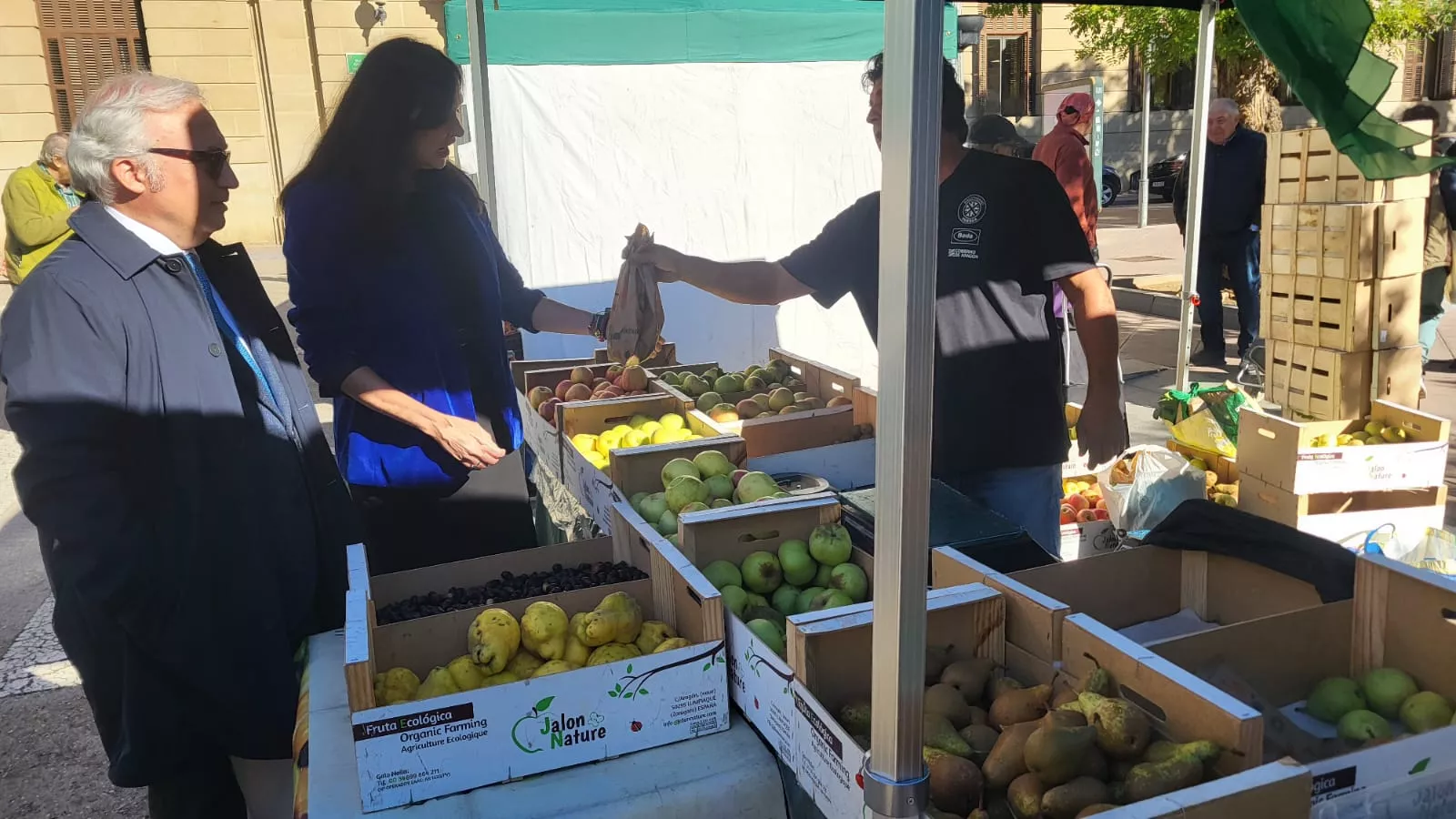 Mercado Agroecológico de Huesca con su nuevo aspecto