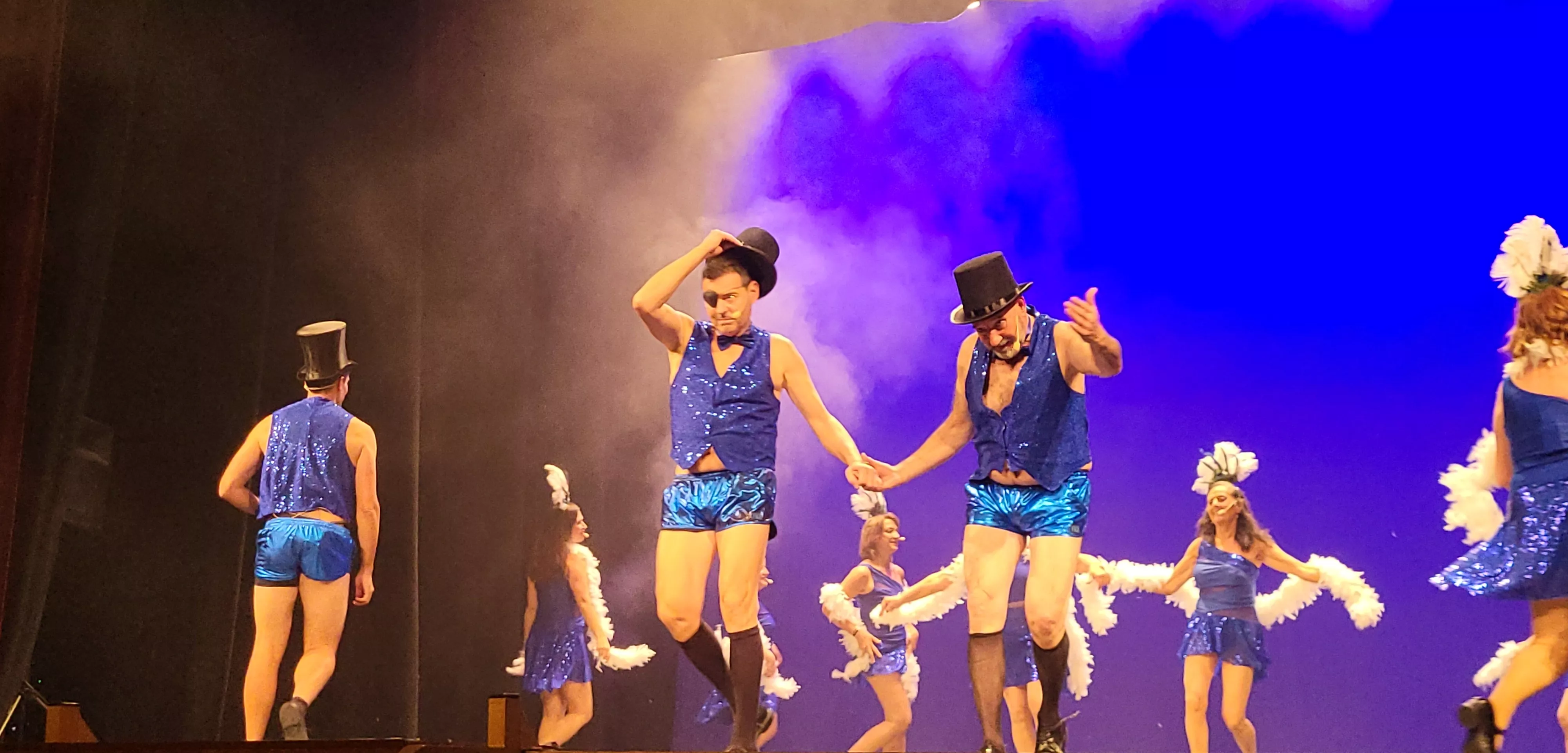 Representación de Kandelikas de 'El jardín de las delicias' en el Olimpia. Foto Myriam Martínez