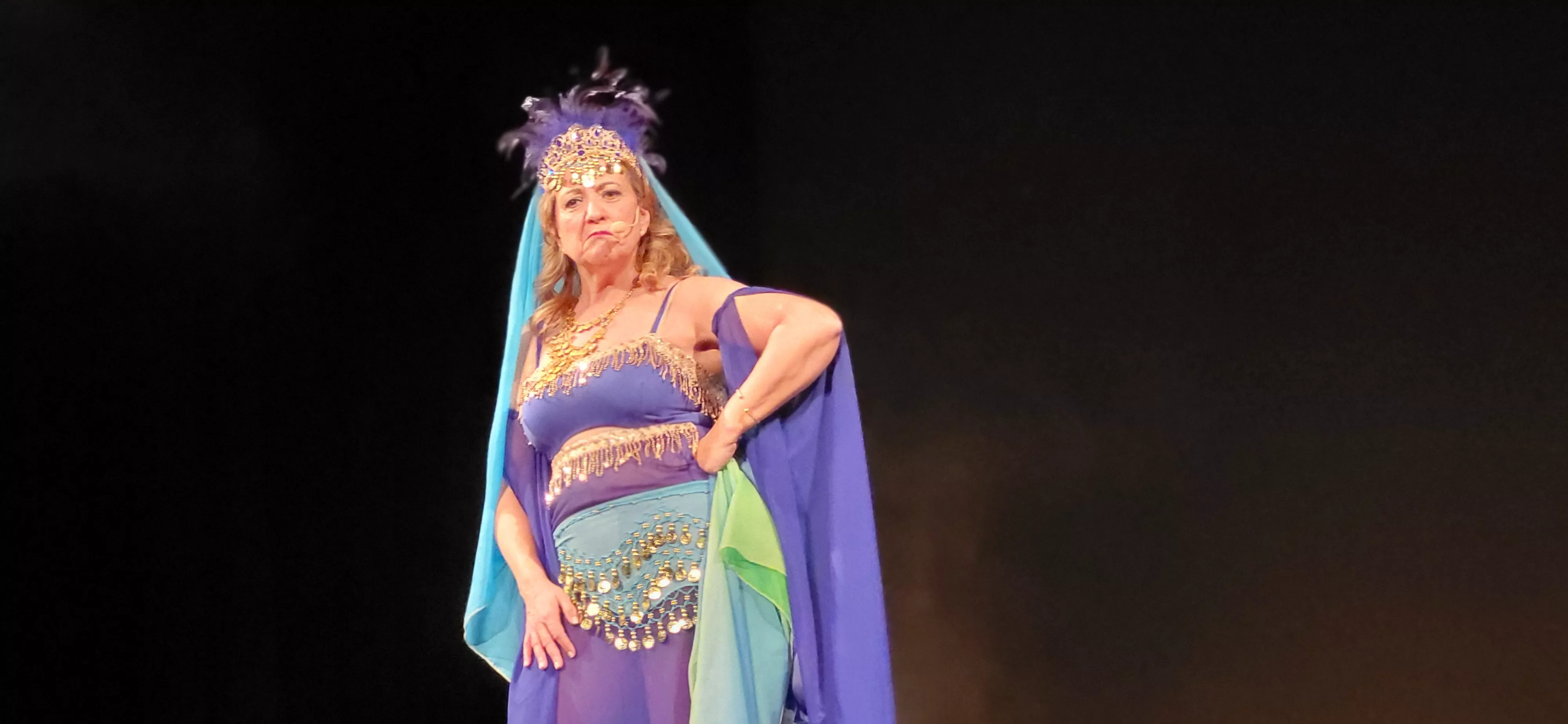 Representación de Kandelikas de 'El jardín de las delicias' en el Olimpia. Foto Mercedes Manterola