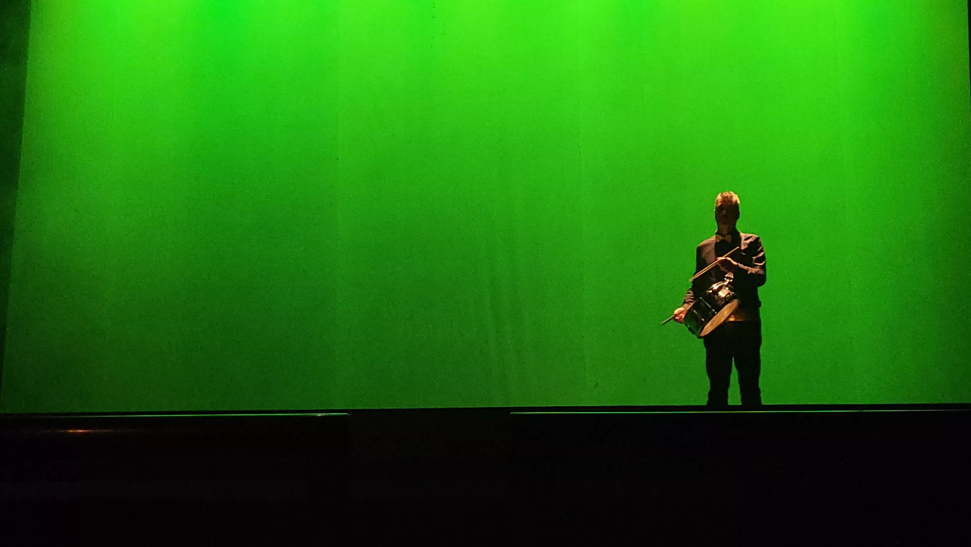 Representación de Kandelikas de 'El jardín de las delicias' en el Olimpia. Foto Myriam Martínez