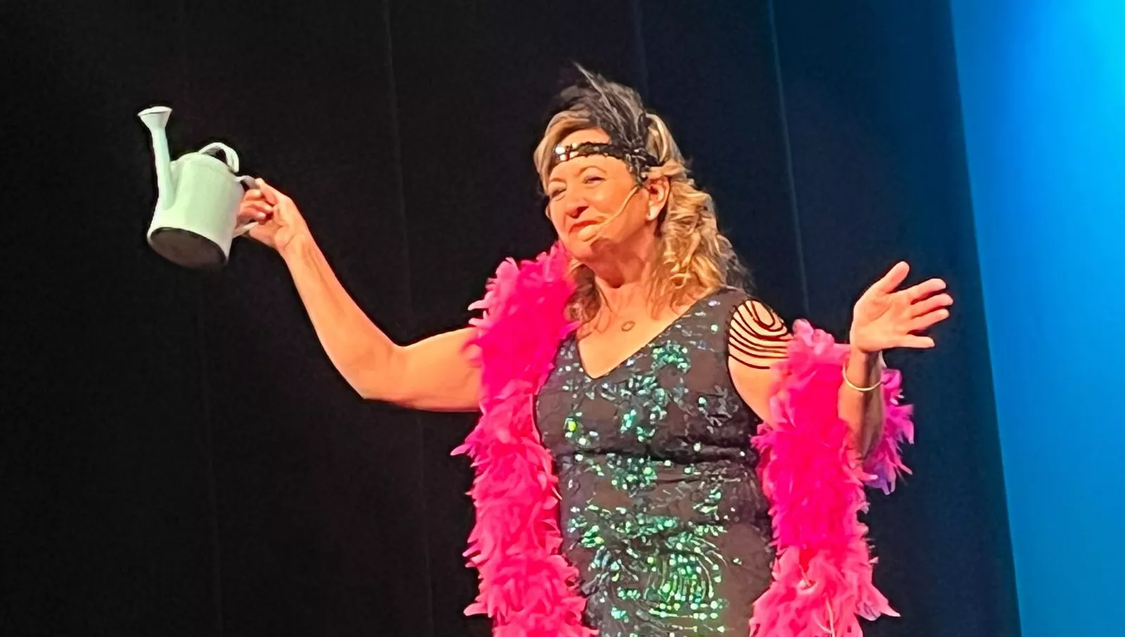 Representación de Kandelikas de 'El jardín de las delicias' en el Olimpia. Foto Mercedes Manterola