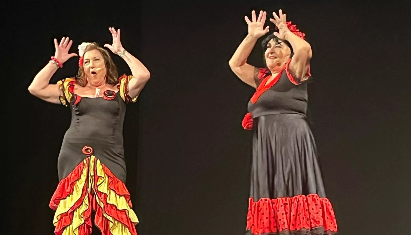 Representación de Kandelikas de 'El jardín de las delicias' en el Olimpia. Foto Mercedes Manterola