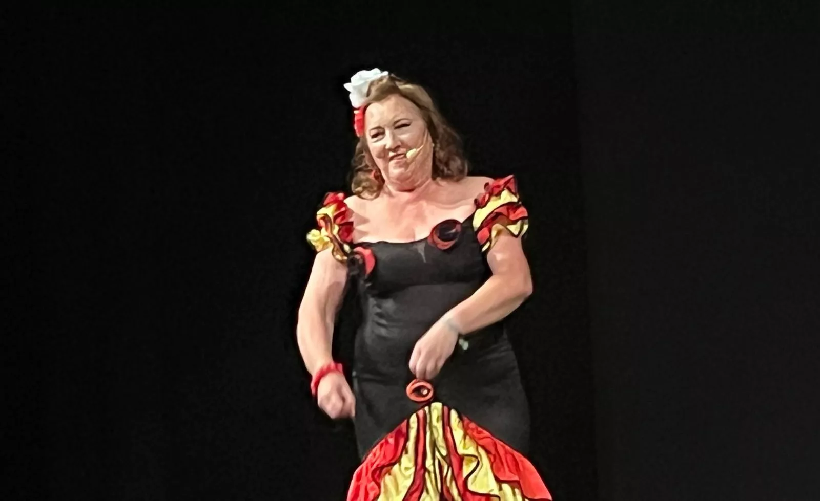 Representación de Kandelikas de 'El jardín de las delicias' en el Olimpia. Foto Mercedes Manterola