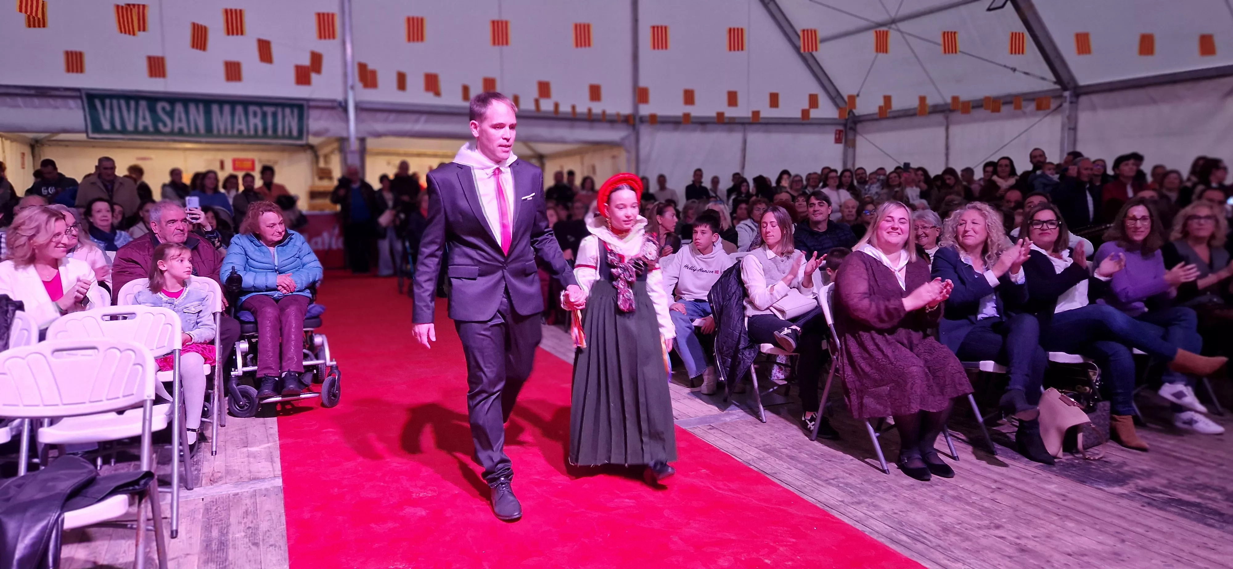 Proclamación de mairalesas y mainates de San Martín y homenaje a la familia Luna. Foto Myriam Martínez