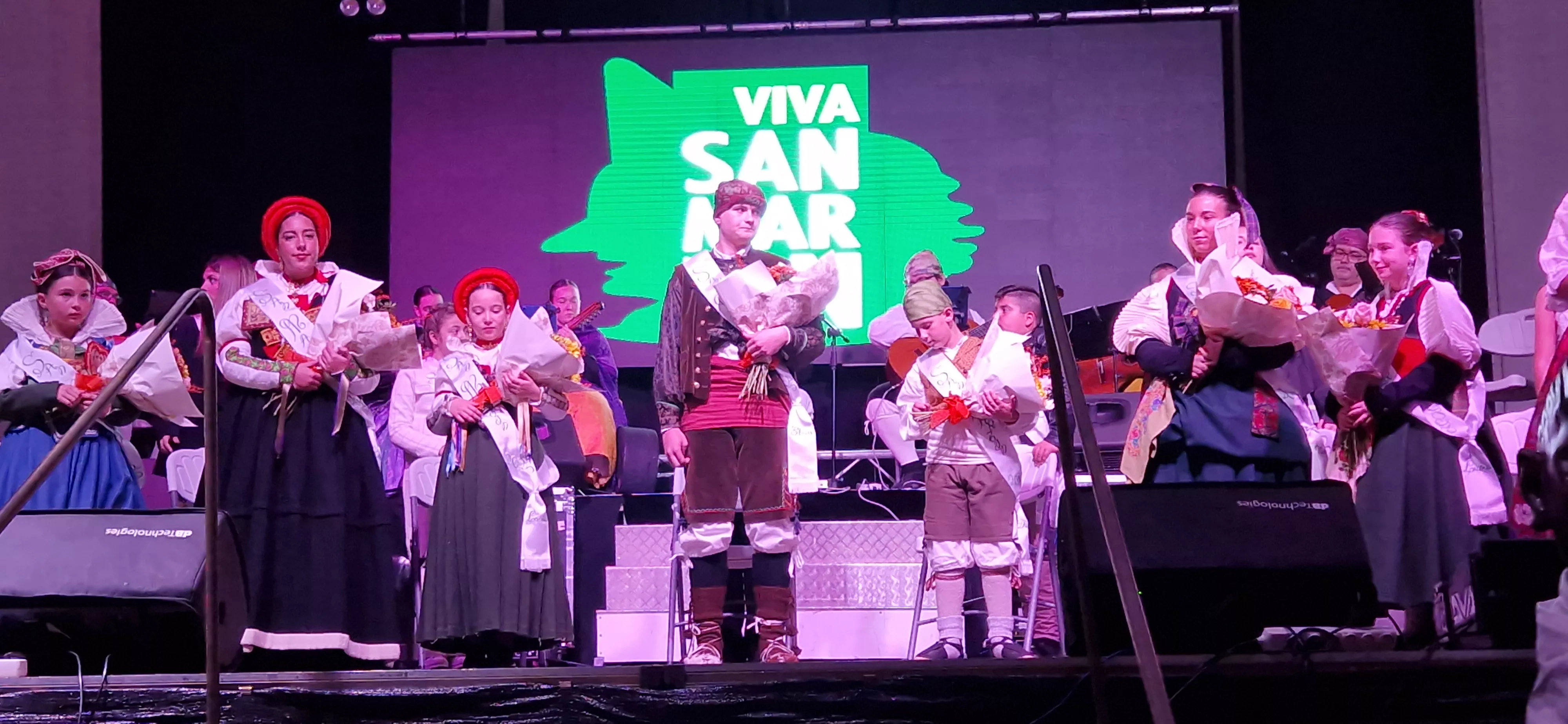 Proclamación de mairalesas y mainates de San Martín y homenaje a la familia Luna. Foto Myriam Martínez