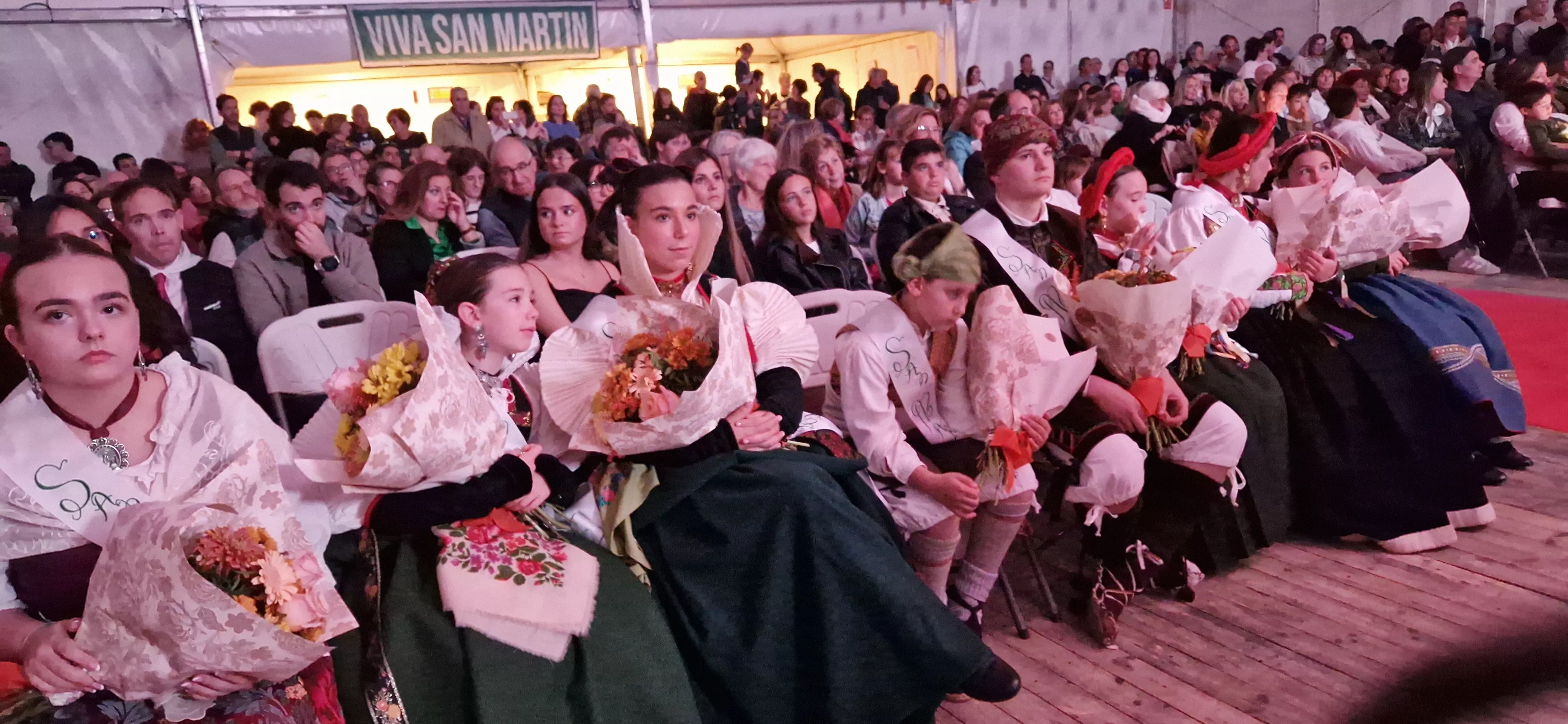 Proclamación de mairalesas y mainates de San Martín y homenaje a la familia Luna. Foto Myriam Martínez