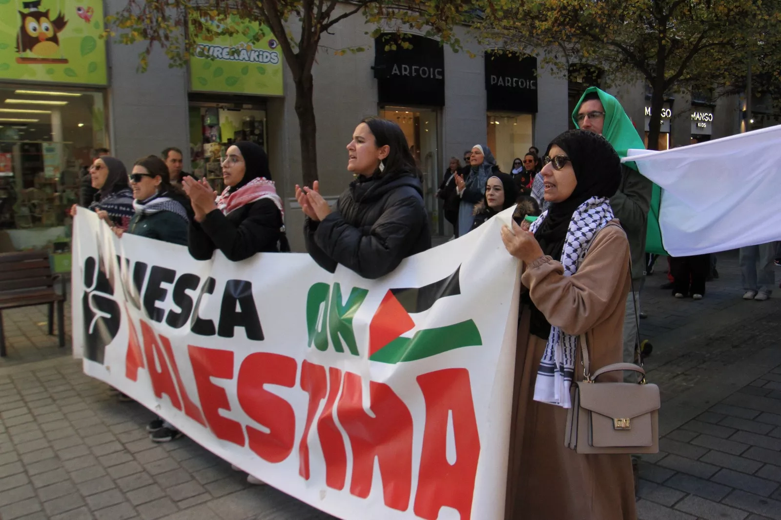 Nueva manifestación Huesca con Palestina. Foto Carlos Neofato