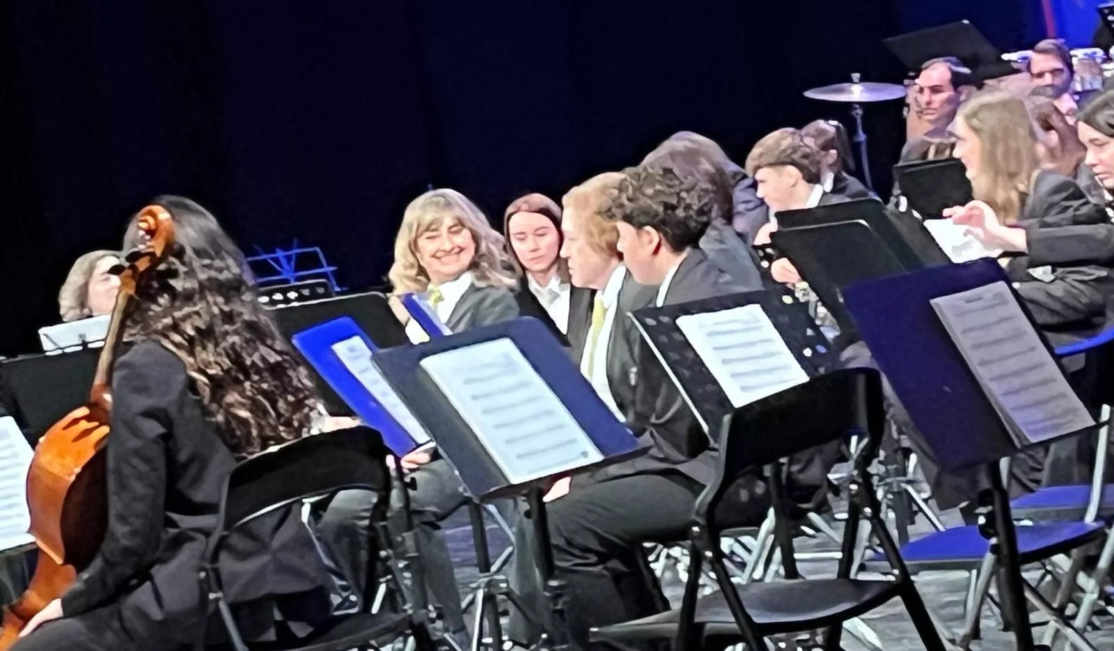 La Banda de Música de Huesca en el concierto 'La vuelta al mundo en 80 minutos' en el Olimpia. Foto Mercedes Manterola
