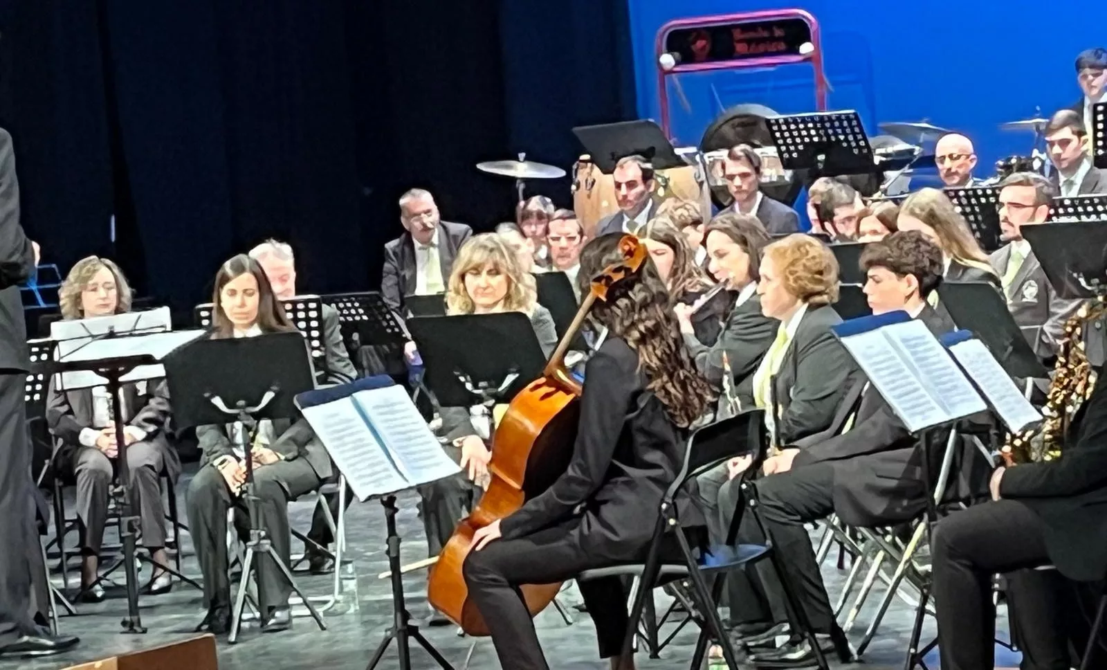La Banda de Música de Huesca en el concierto 'La vuelta al mundo en 80 minutos' en el Olimpia. Foto Mercedes Manterola