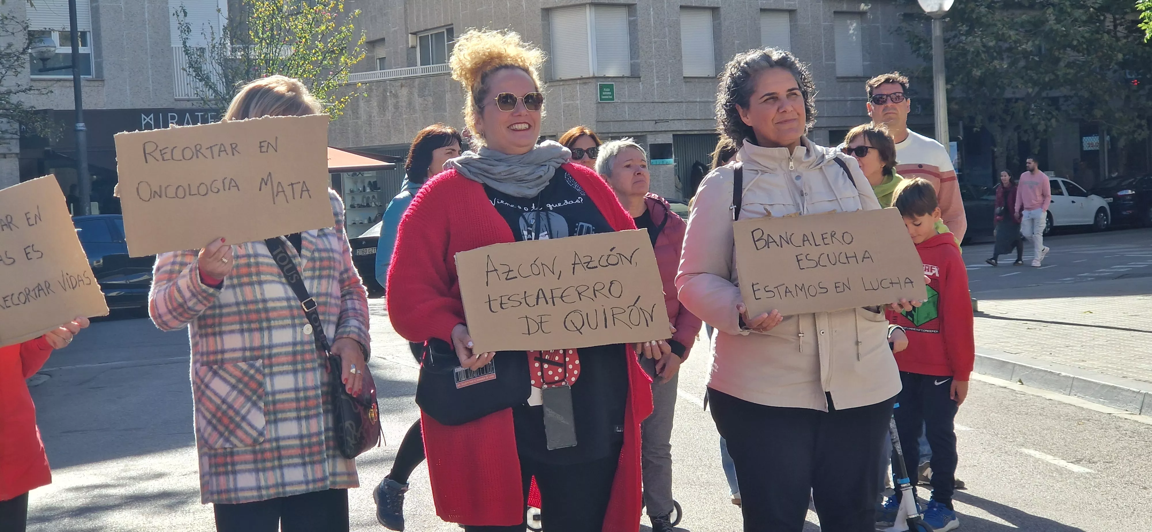 Concentración por la sanidad pública en Huesca. Foto Myriam Martínez