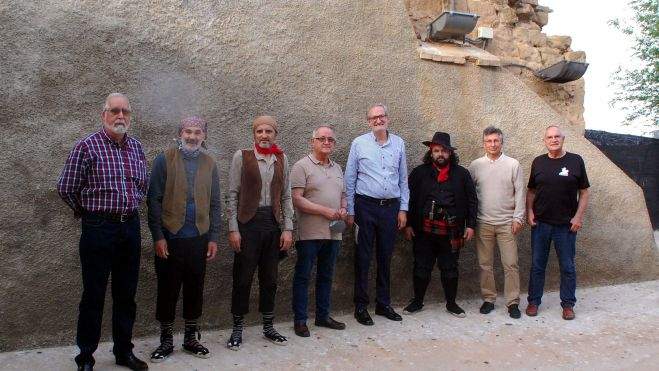 14 Castiella Santolaria Bellosta Lasheras Adell Nistal Gracía Cásaus 14 Castiella Santolaria Bellosta Lasheras Adell Nistal Gracía Cásaus